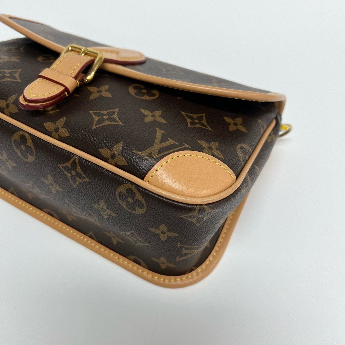 Louis Vuitton Pre-loved Bag Very good condition Size ONE SIZE - 4 Thumbnail