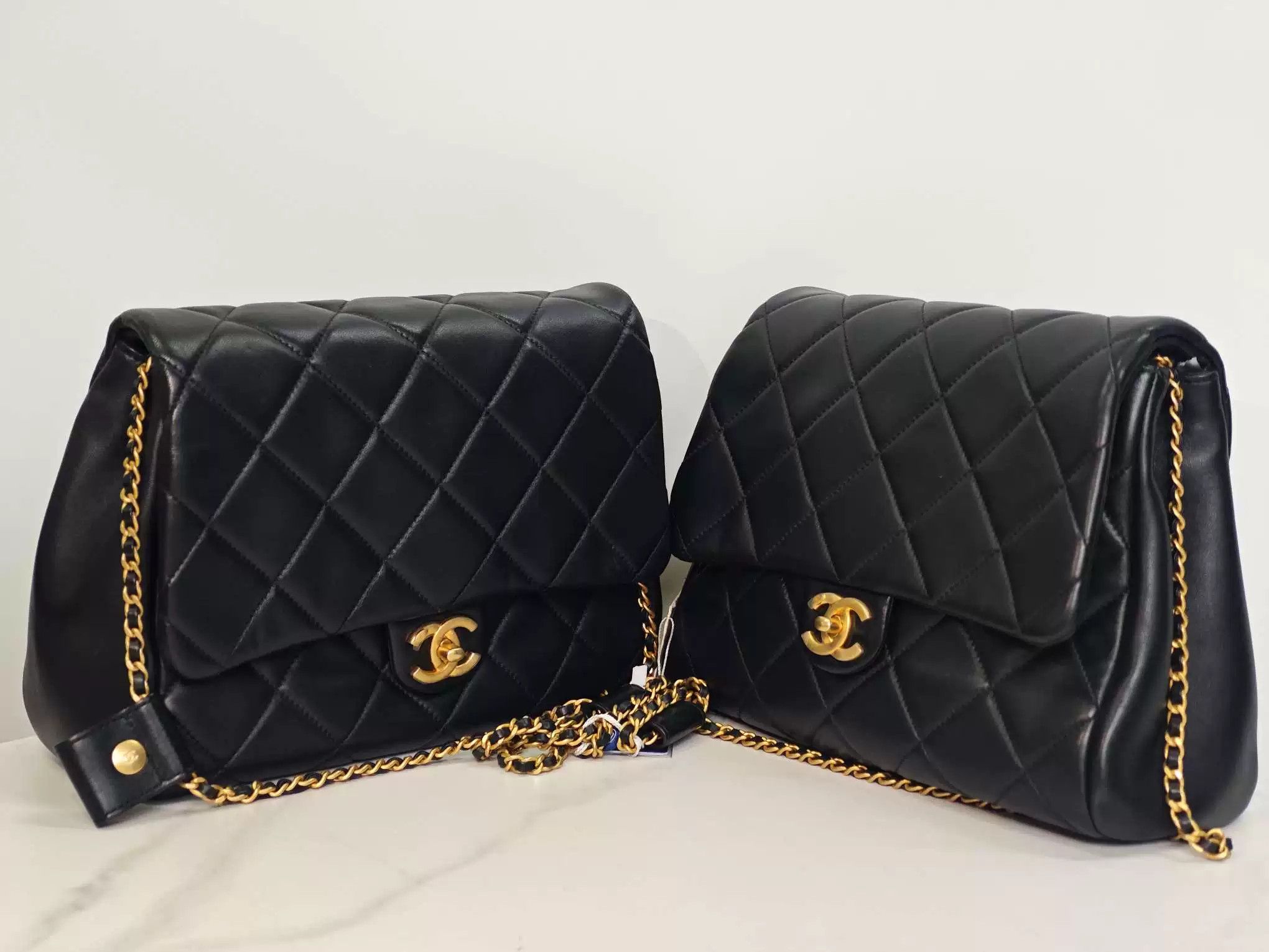 Chanel Pre-loved Bag Very good condition Size ONE SIZE - 4 Thumbnail