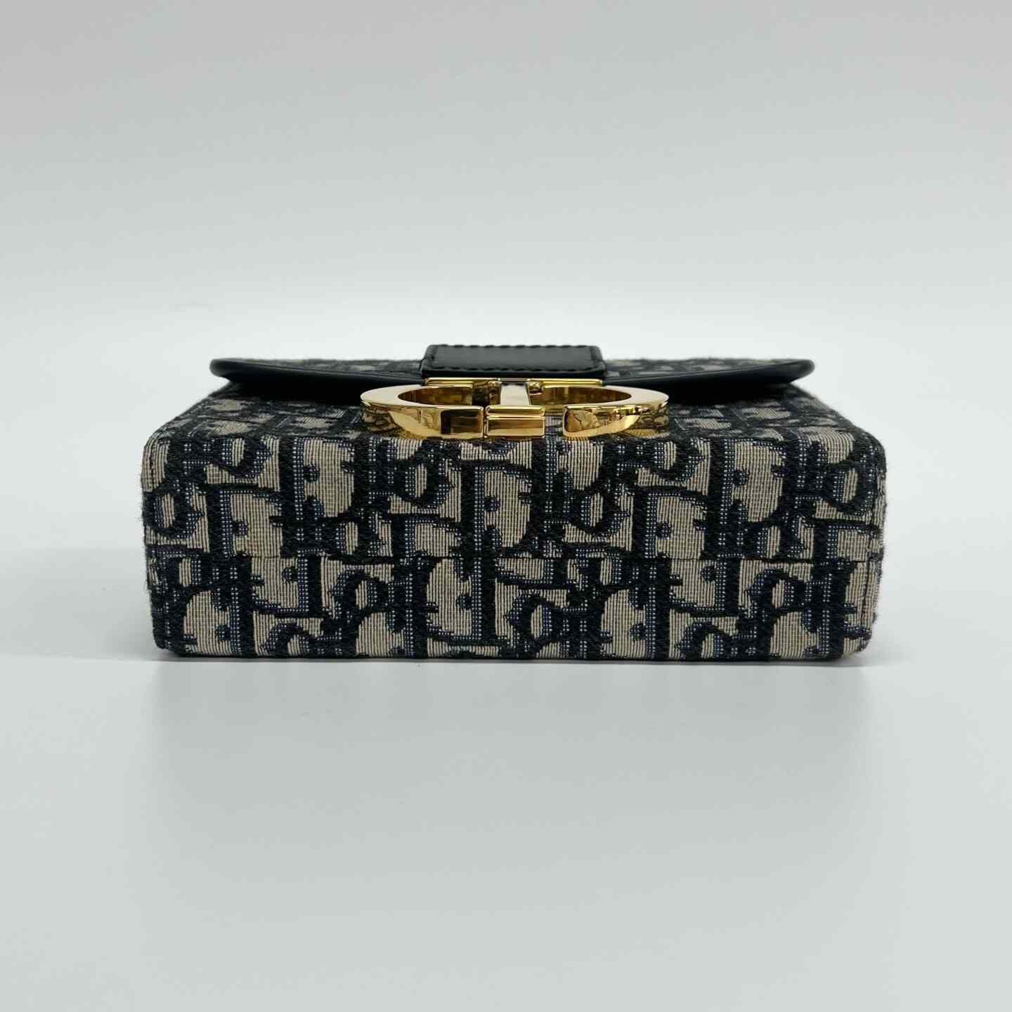 Dior Pre-loved Bag Very good condition Size ONE SIZE - 3 Thumbnail