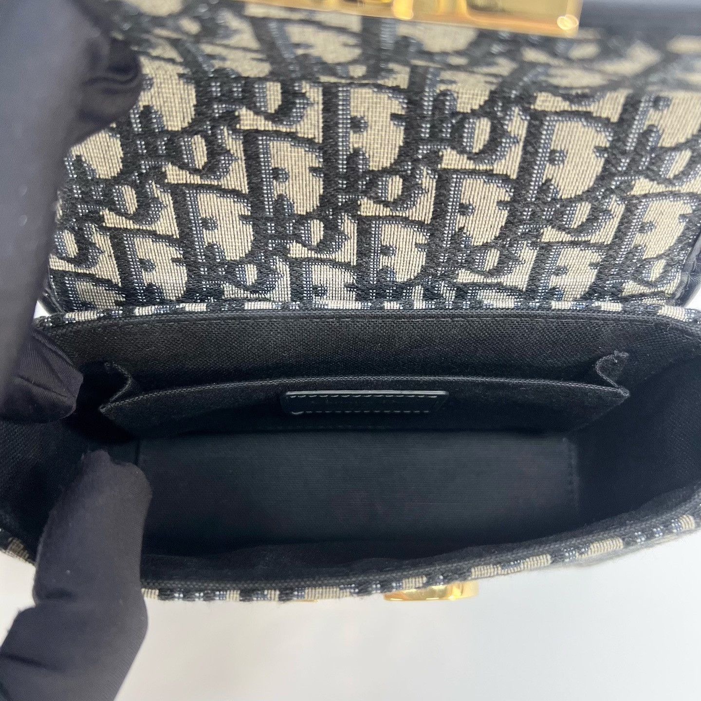 Dior Pre-loved Bag Very good condition Size ONE SIZE - 9 Thumbnail