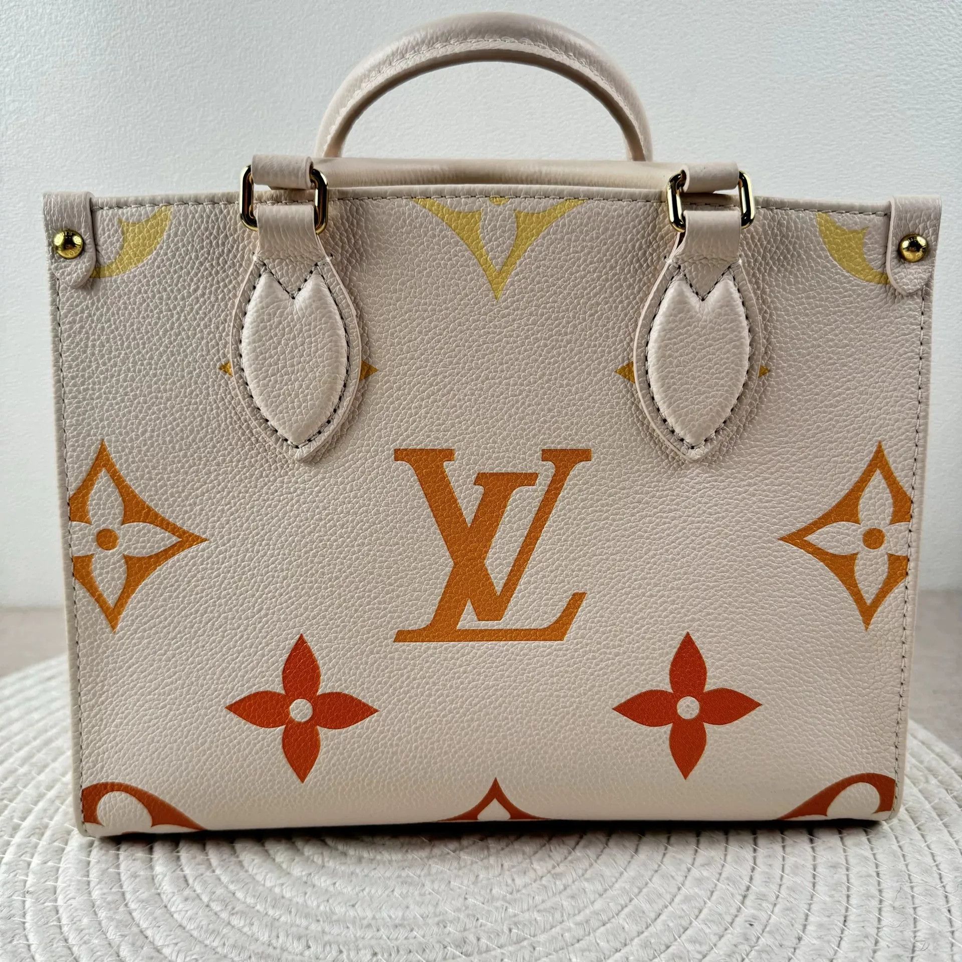 Louis Vuitton Pre-loved Bag Very good condition Size ONE SIZE - 7 Thumbnail