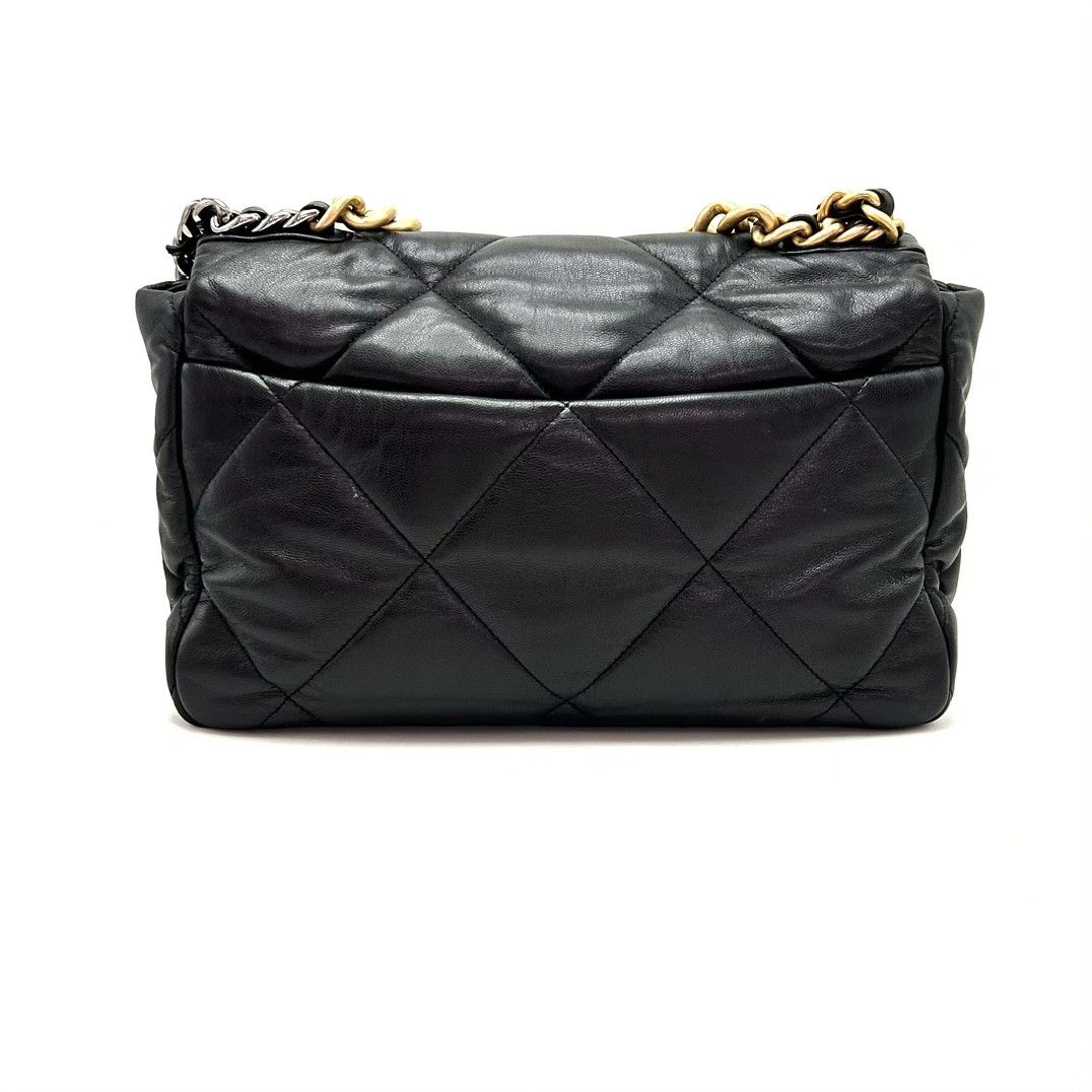 Chanel Pre-loved Bag Very good condition Size ONE SIZE - 2 Thumbnail