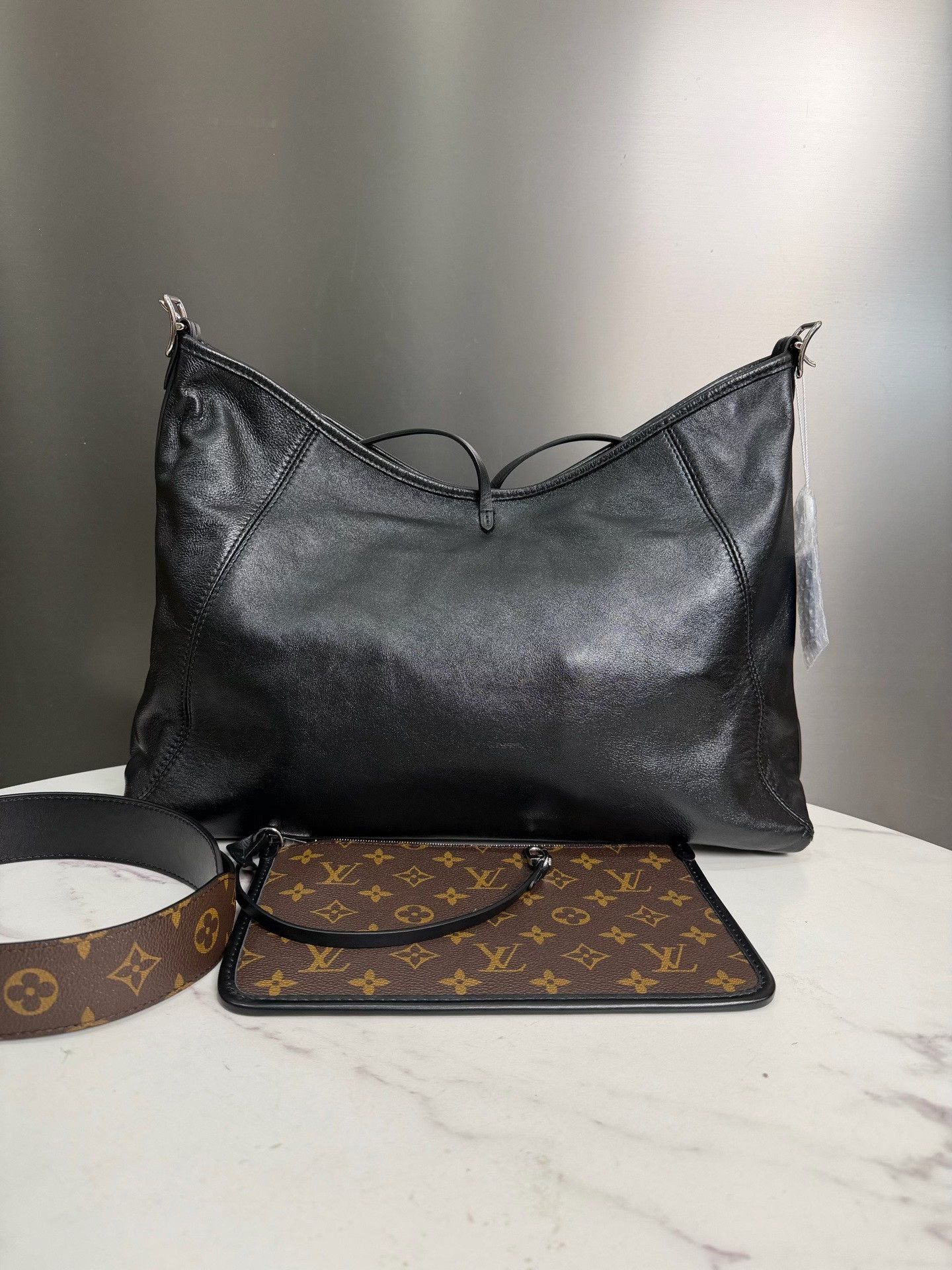Louis Vuitton Pre-loved Bag Very good condition Size ONE SIZE - 3 Thumbnail
