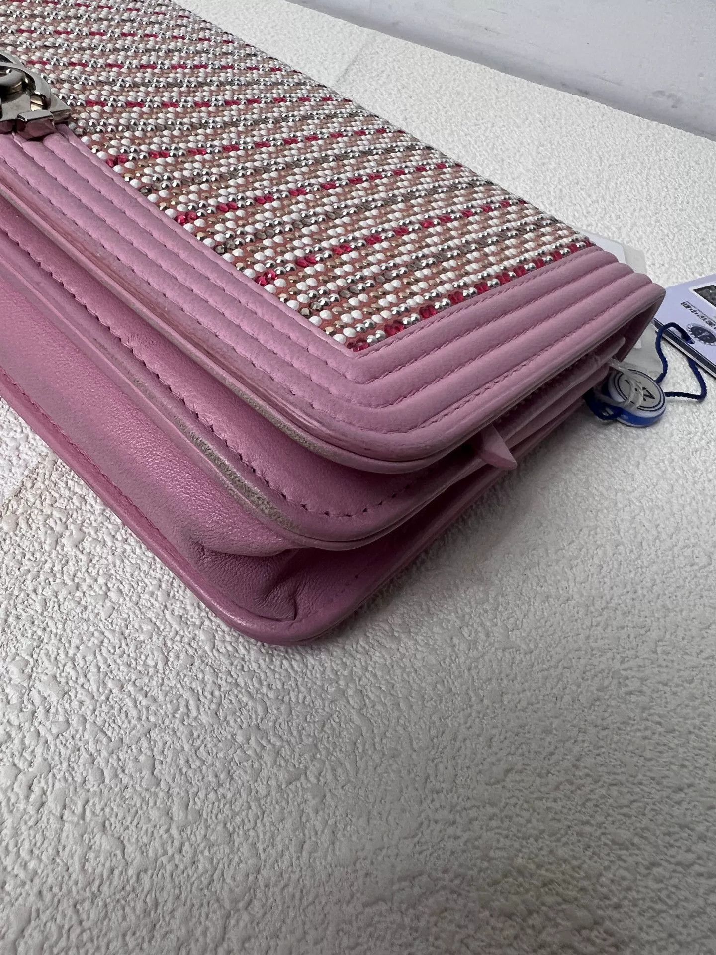 Chanel Pre-loved Bag Very good condition Size ONE SIZE - 3 Thumbnail