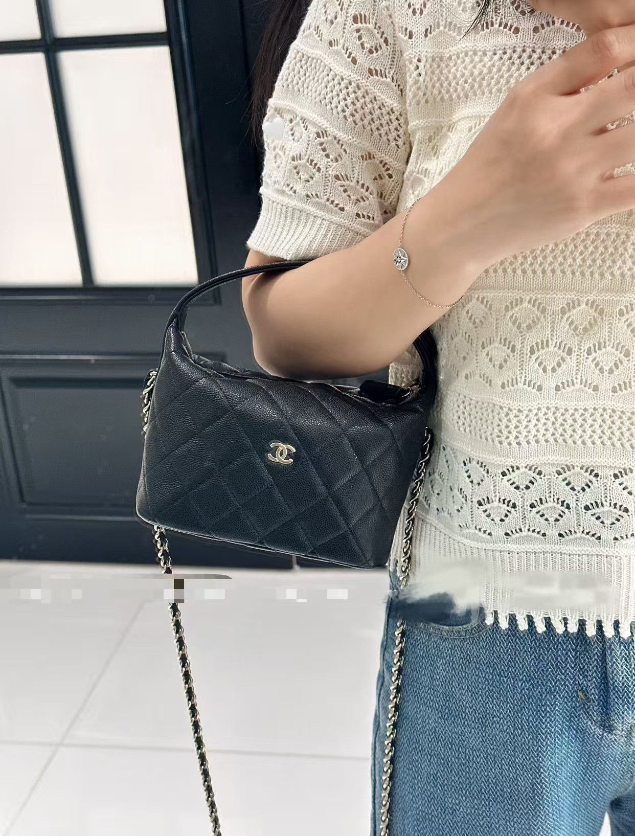 Chanel Pre-loved Bag Very good condition Size ONE SIZE - 2 Thumbnail