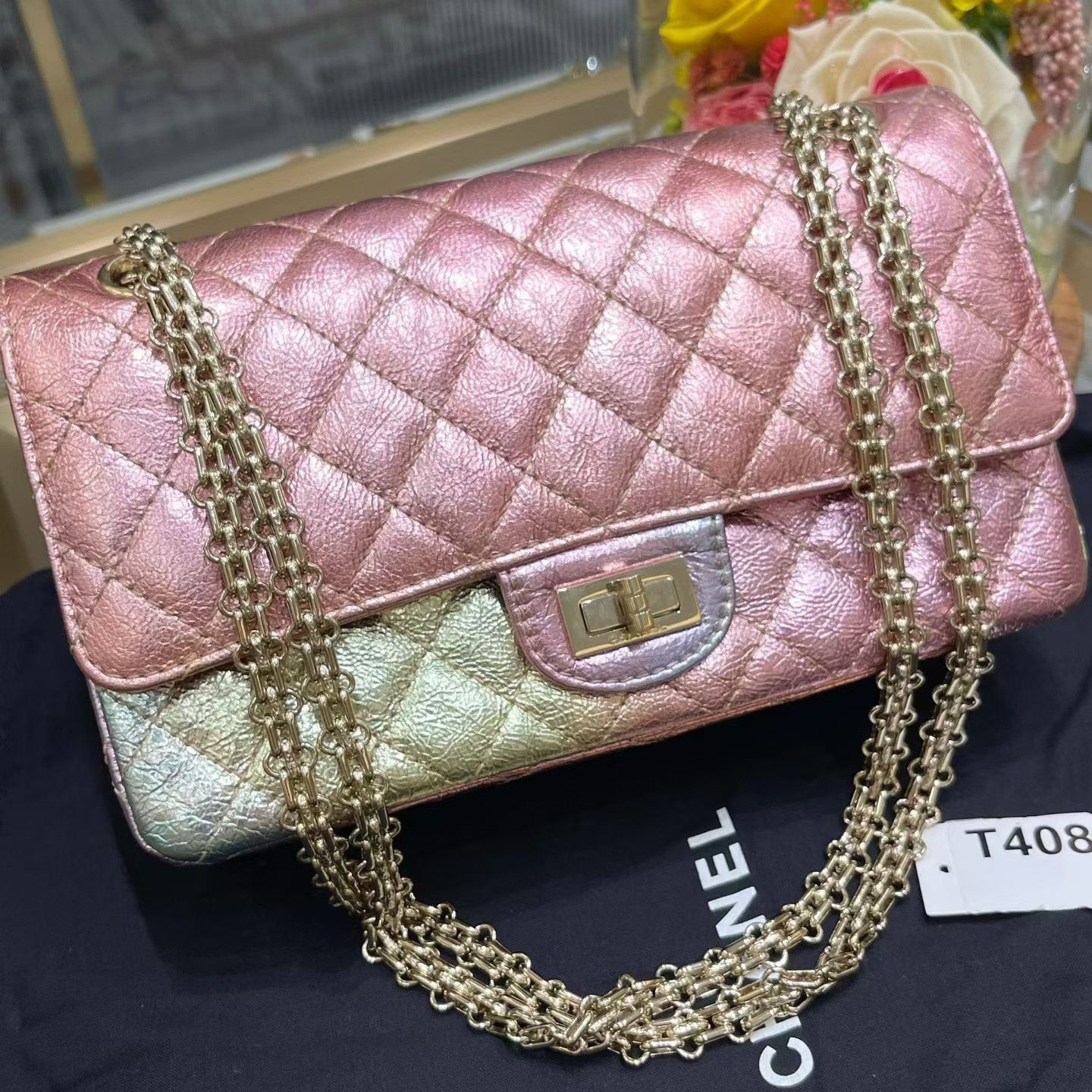 Chanel Pre-loved Bag Very good condition Size ONE SIZE - 2 Thumbnail