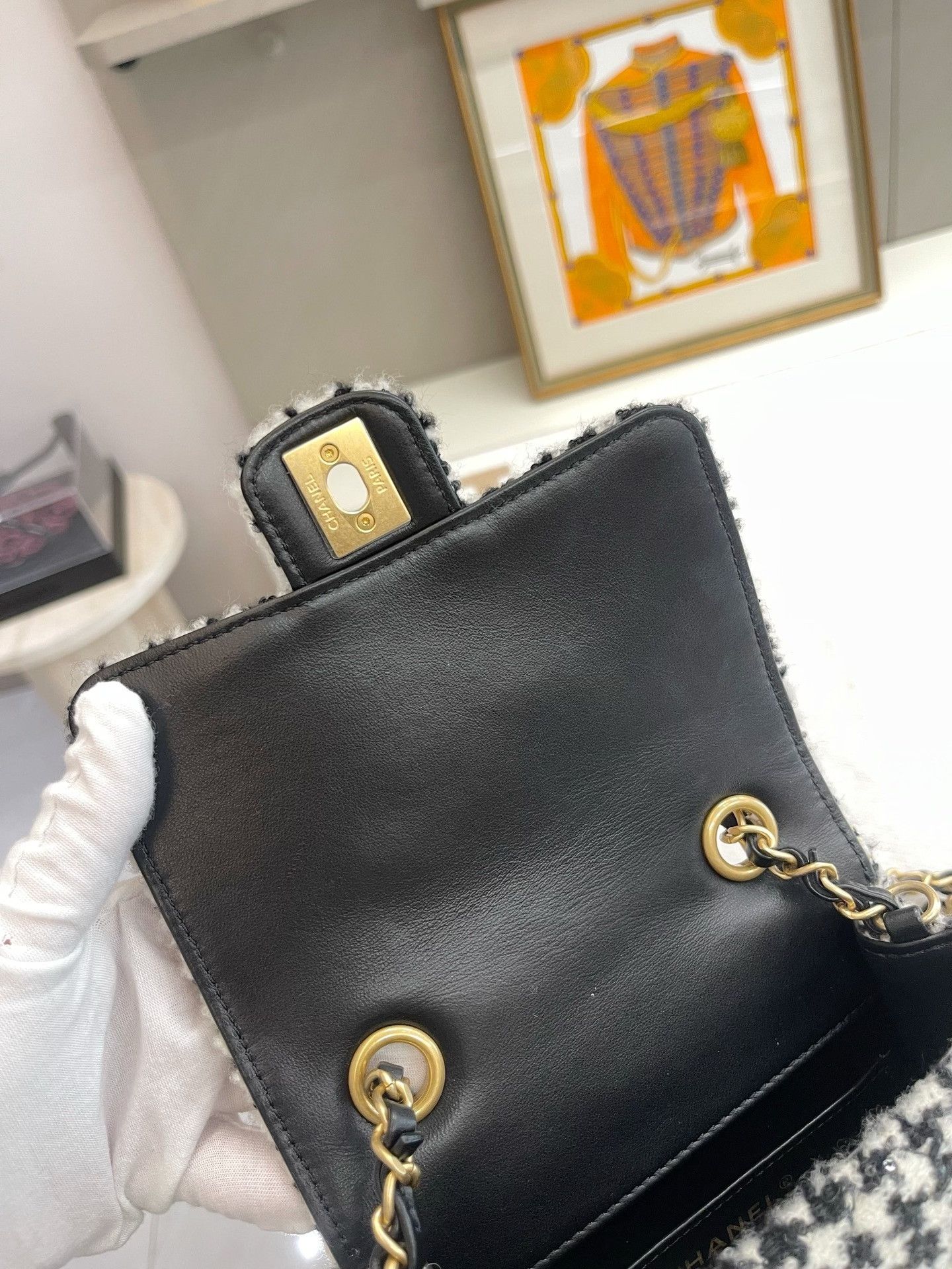 Chanel Pre-loved Bag Very good condition Size ONE SIZE - 7 Thumbnail