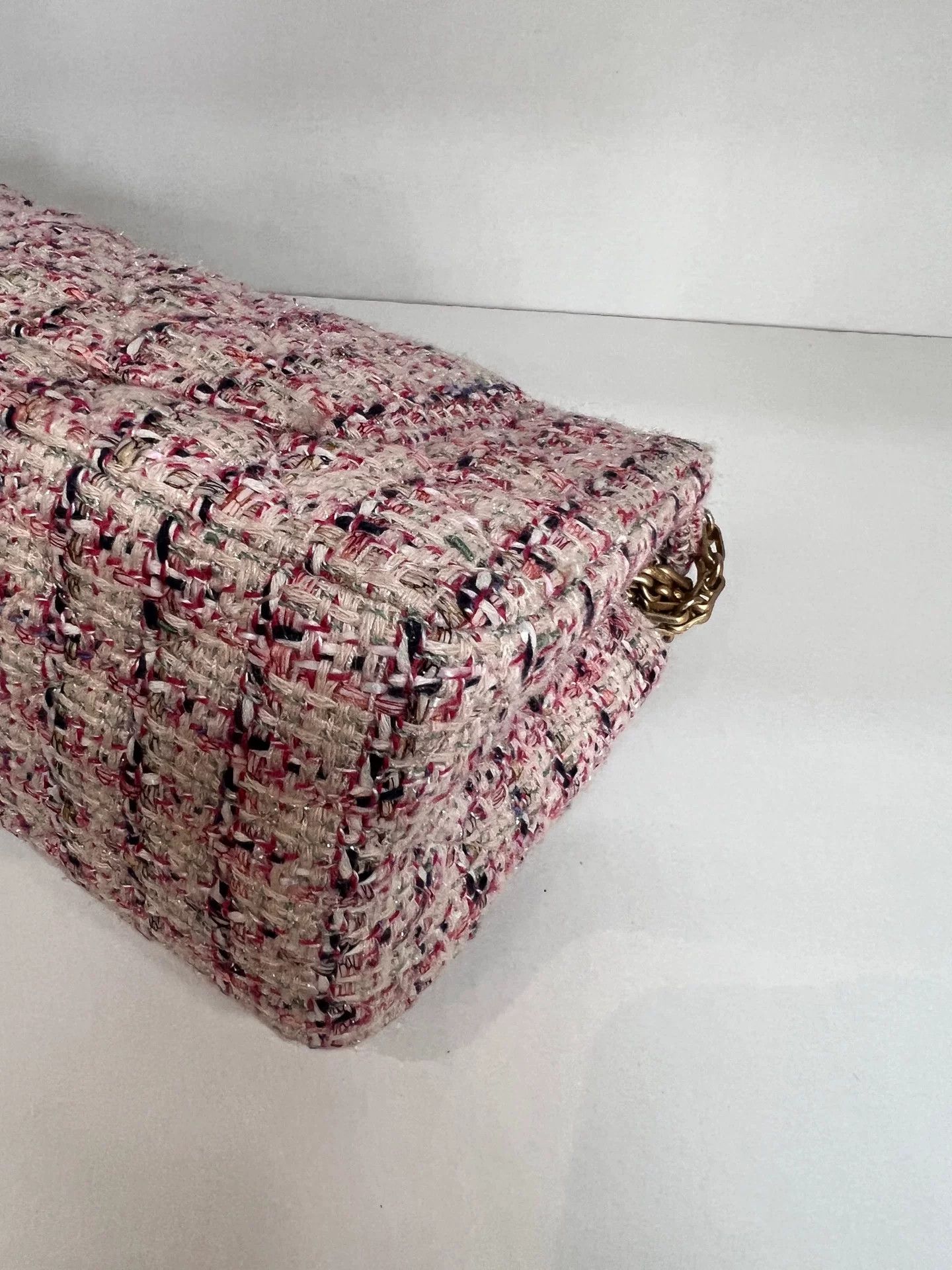 Chanel Pre-loved Bag Very good condition Size ONE SIZE - 6 Thumbnail