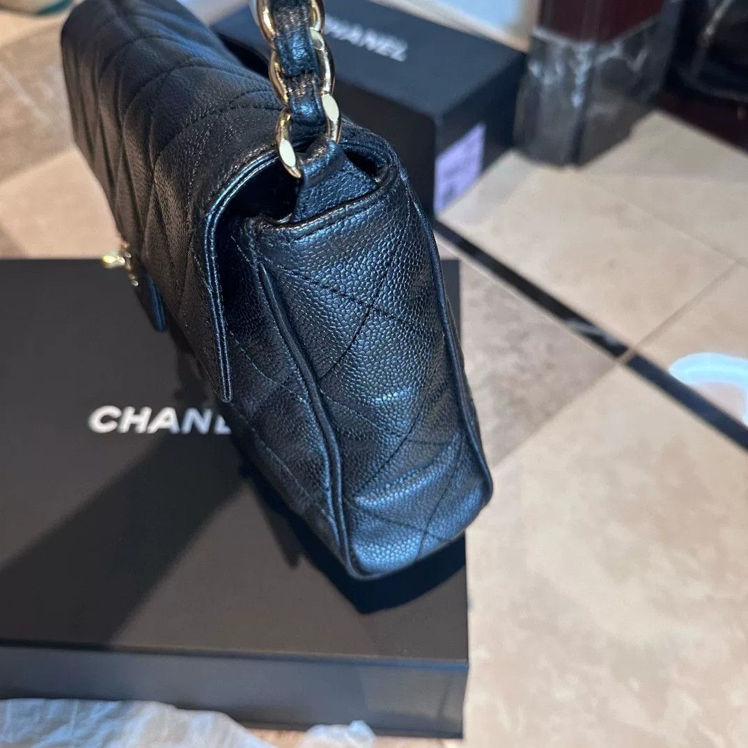 Chanel Pre-loved Bag Very good condition Size ONE SIZE - 4 Thumbnail