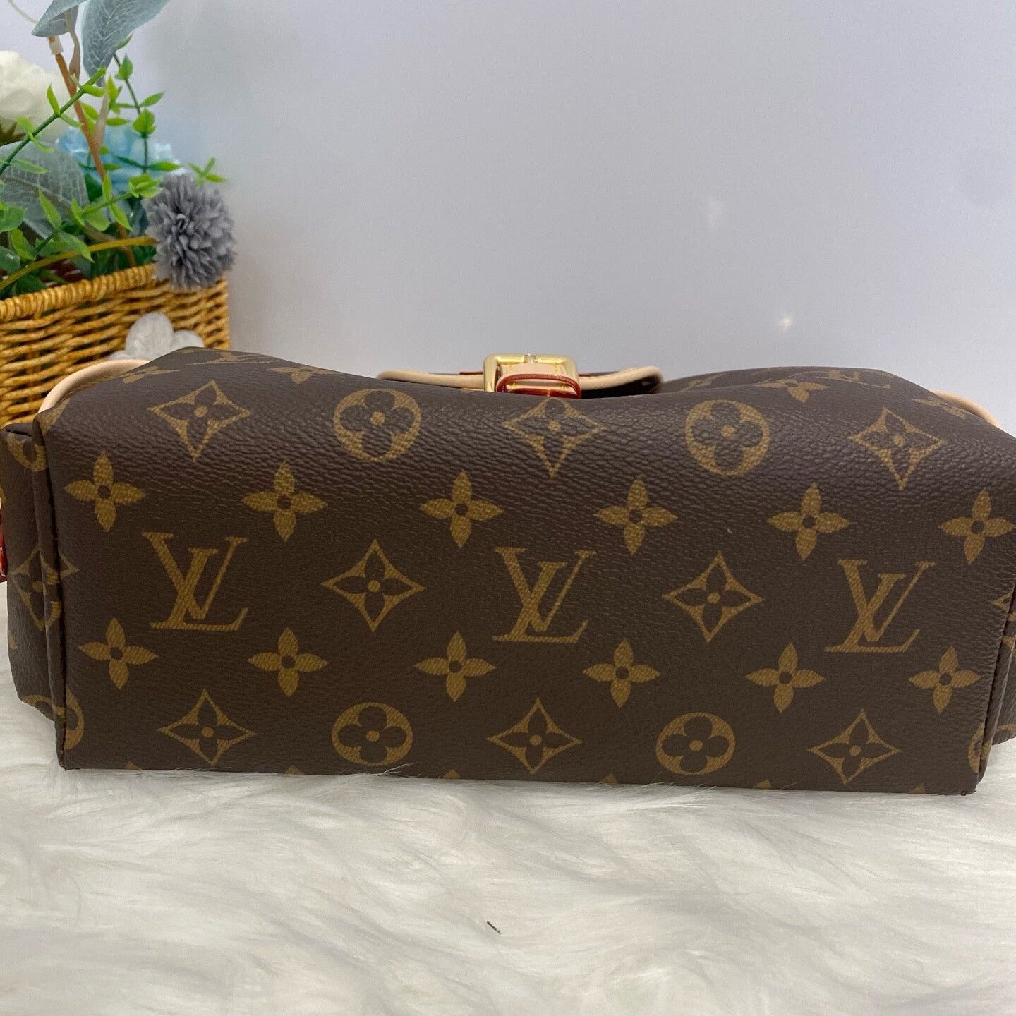 Louis Vuitton Pre-loved Bag Very good condition Size ONE SIZE - 5 Thumbnail