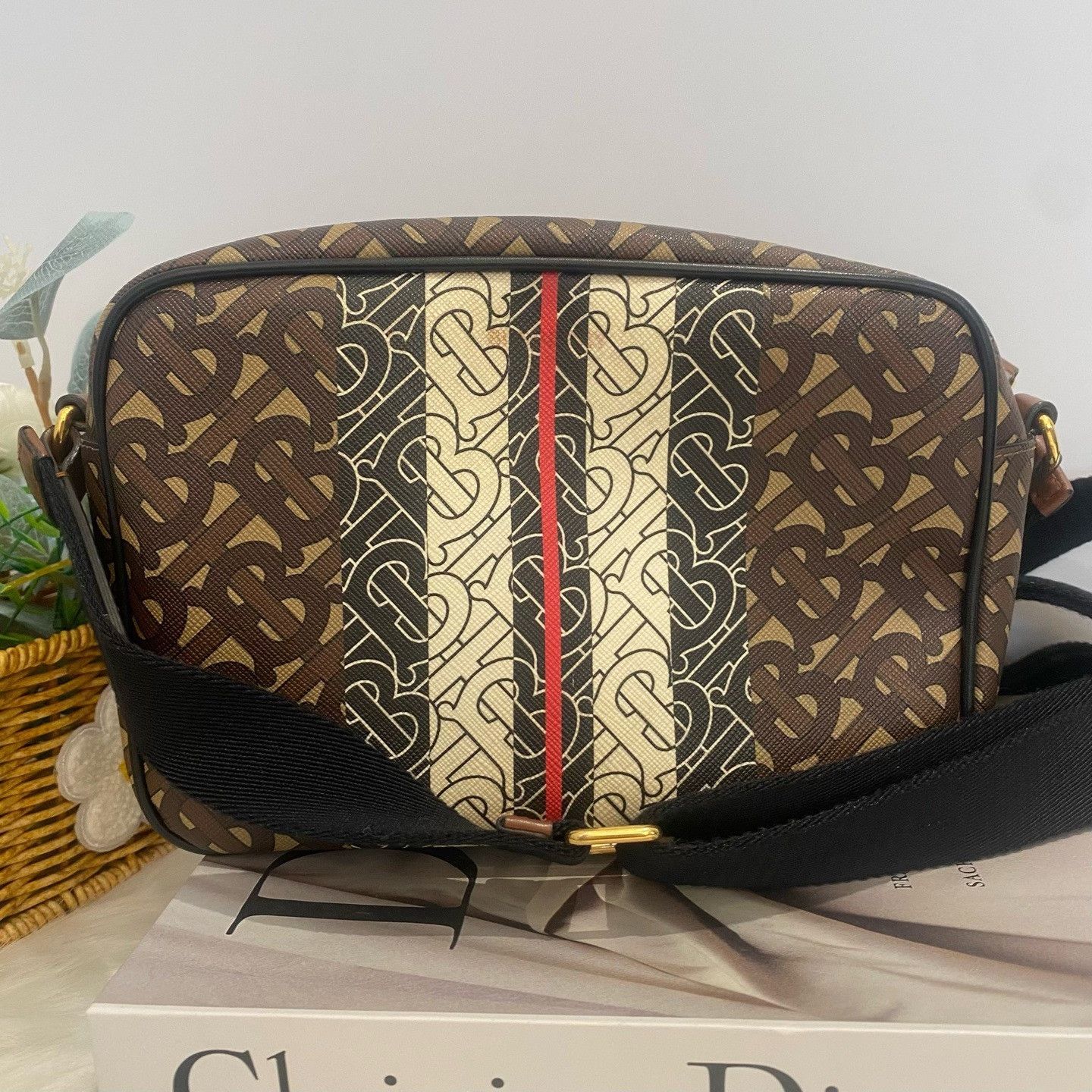Burberry Pre-loved Bag Very good condition Size ONE SIZE - 5 Thumbnail