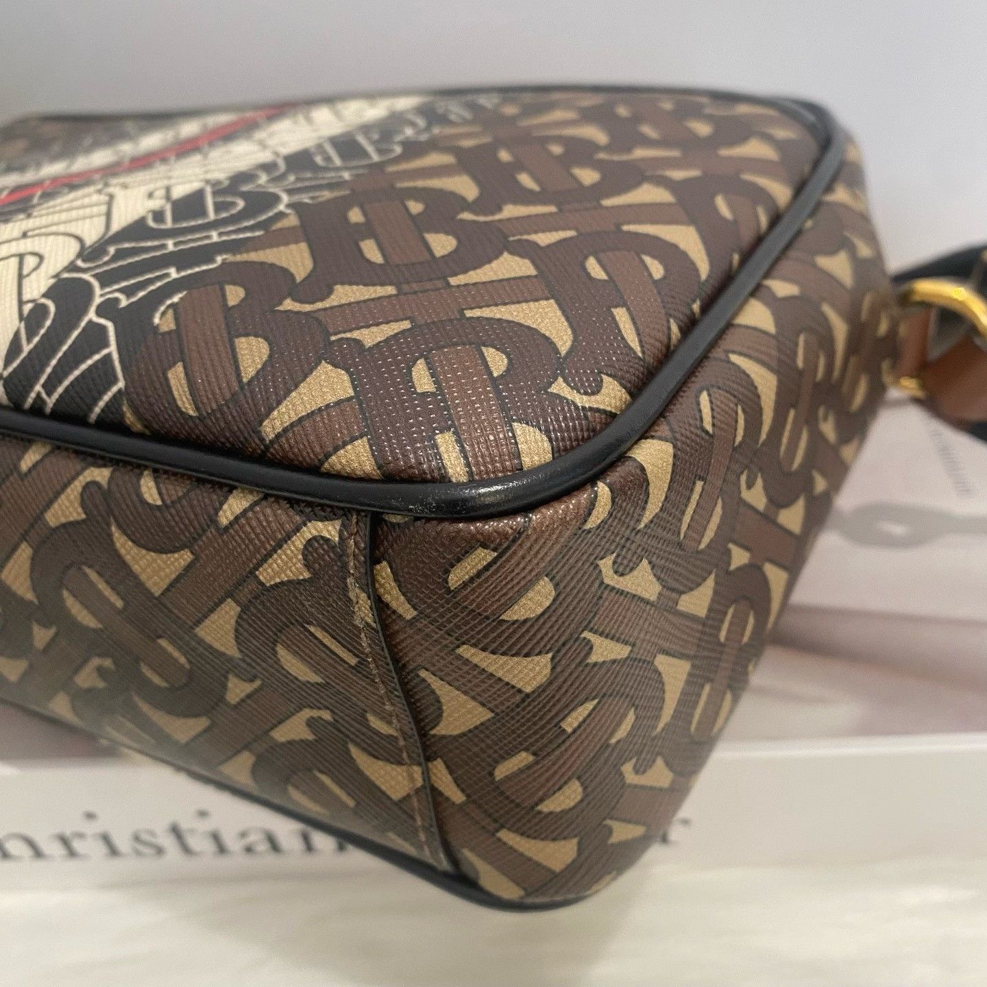 Burberry Pre-loved Bag Very good condition Size ONE SIZE - 8 Thumbnail