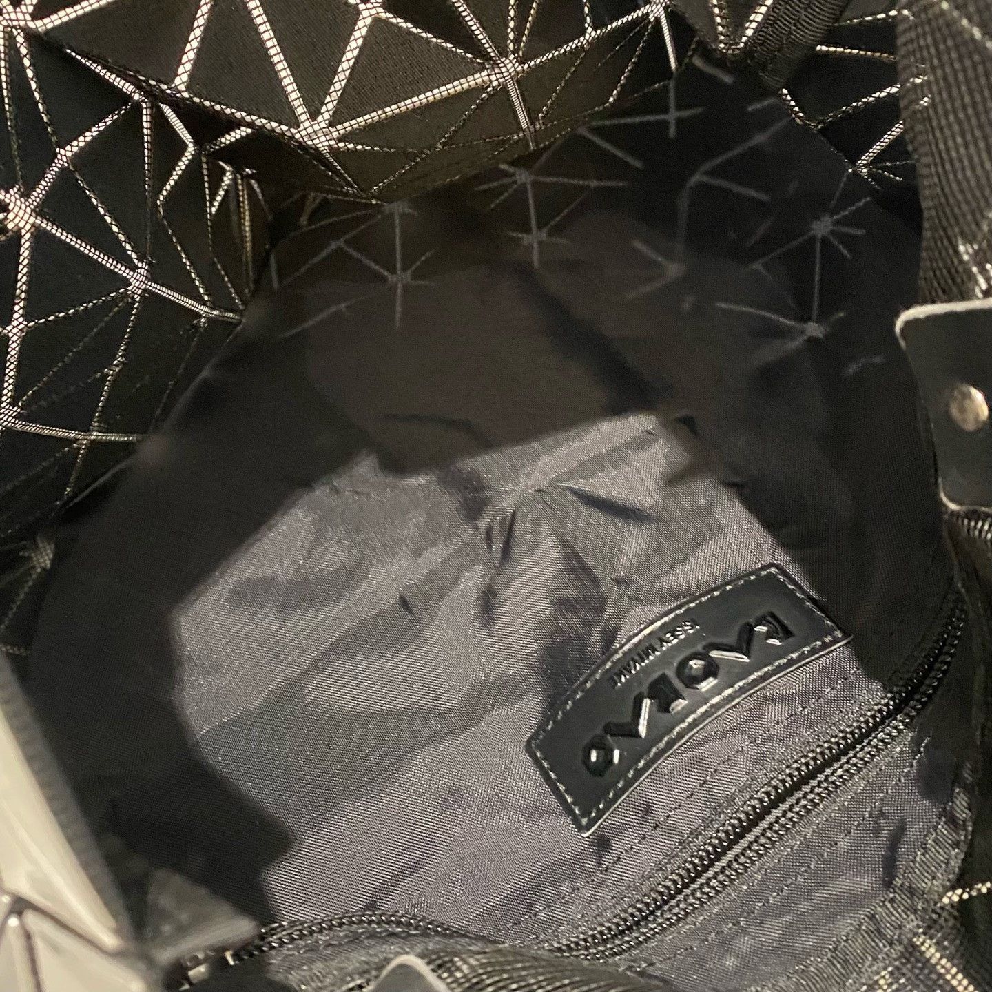 Issey Miyake Pre-loved Bag Very good condition Size ONE SIZE - 7 Thumbnail