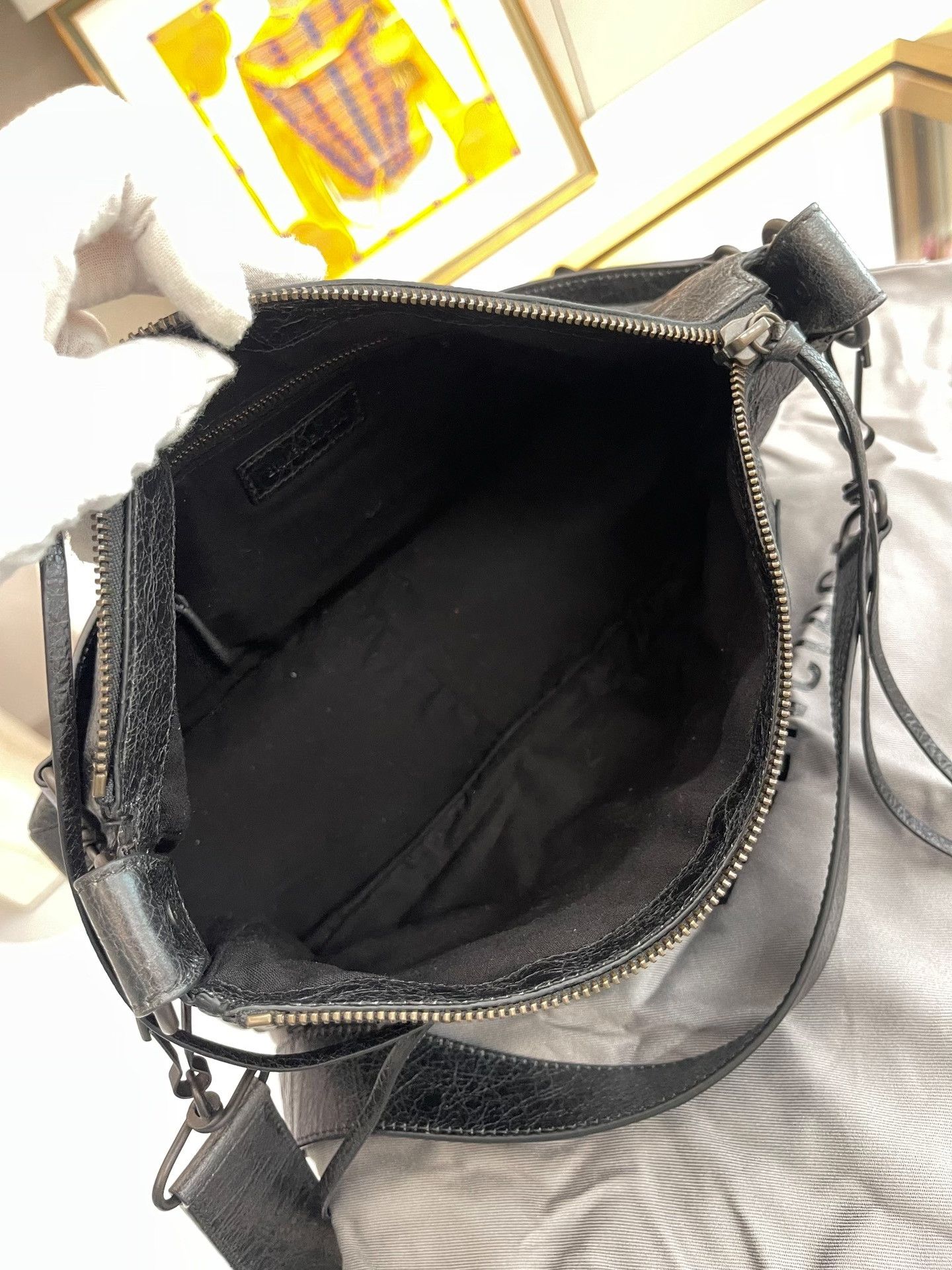 Balenciaga Pre-loved Bag Very good condition Size ONE SIZE - 8 Thumbnail