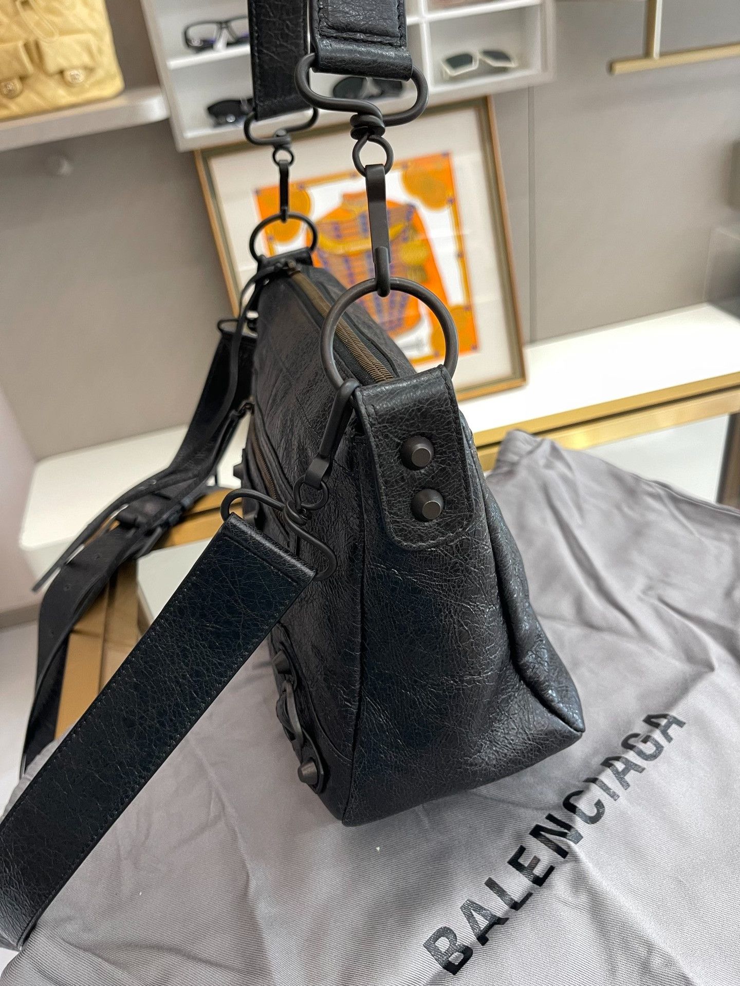 Balenciaga Pre-loved Bag Very good condition Size ONE SIZE - 4 Thumbnail