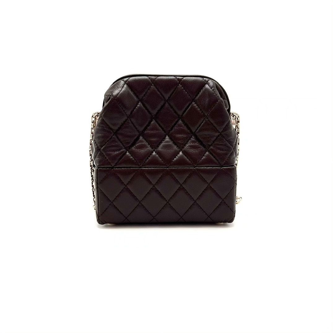 Chanel Pre-loved Bag Very good condition Size ONE SIZE - 6 Thumbnail