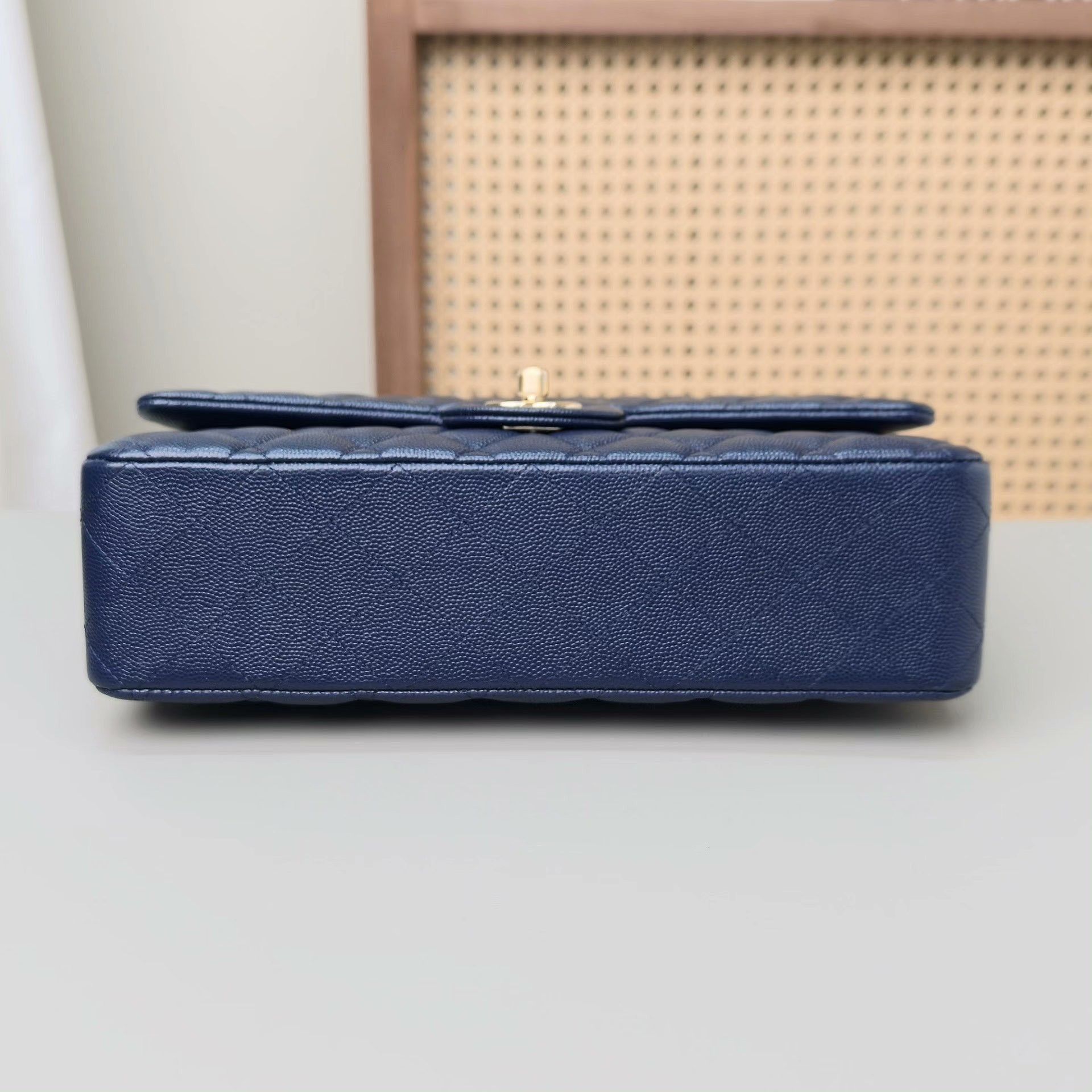 Chanel Pre-loved Bag Very good condition Size ONE SIZE - 5 Thumbnail