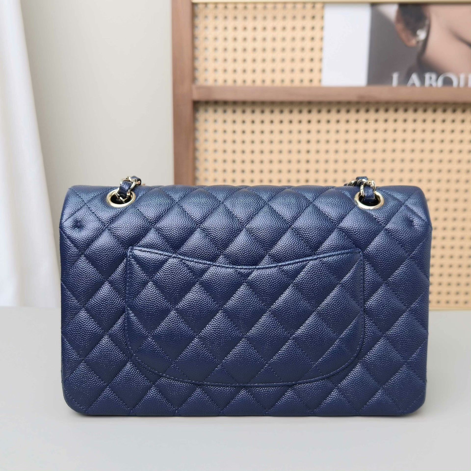 Chanel Pre-loved Bag Very good condition Size ONE SIZE - 2 Thumbnail