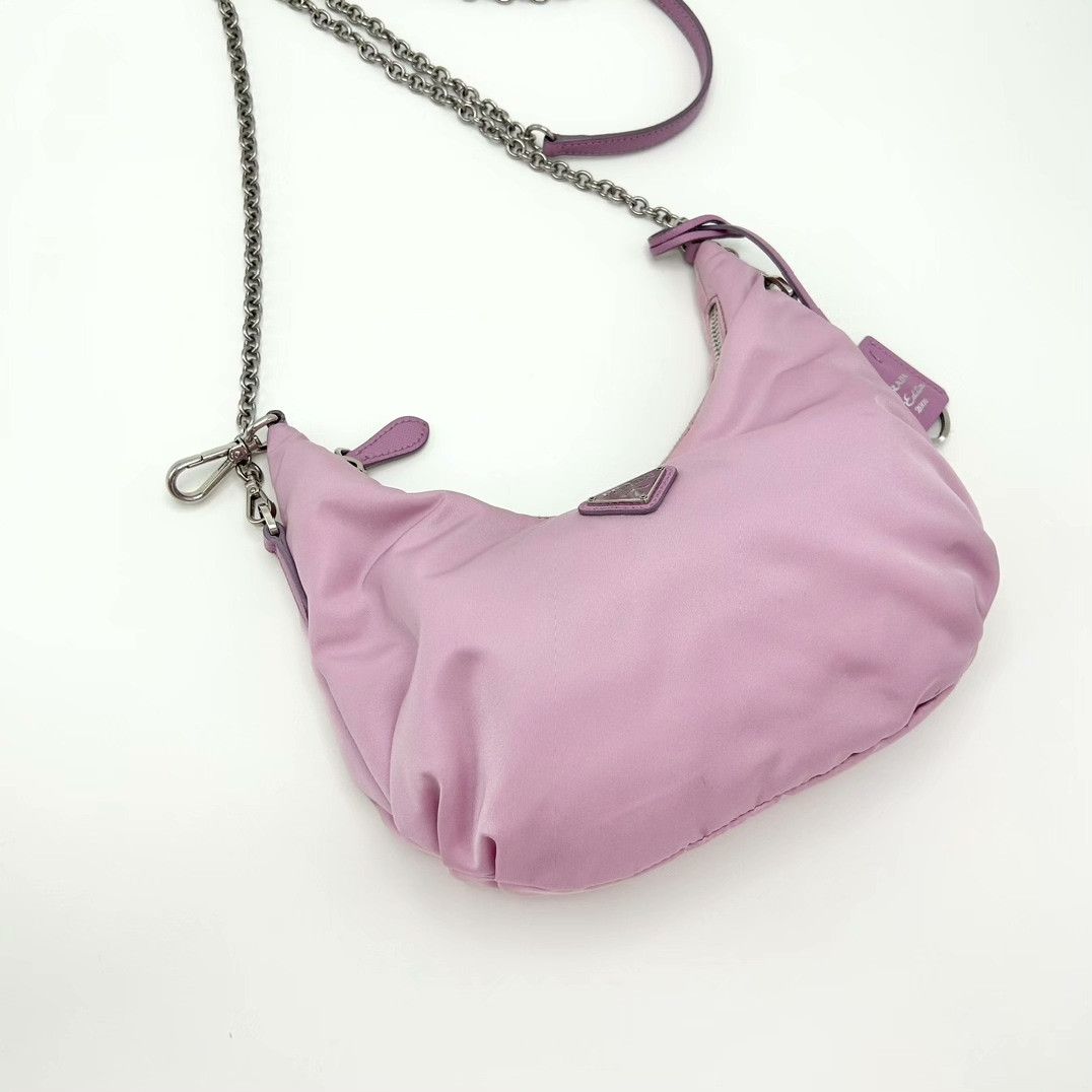 Prada Pre-loved Bag Very good condition Size ONE SIZE - 4 Thumbnail