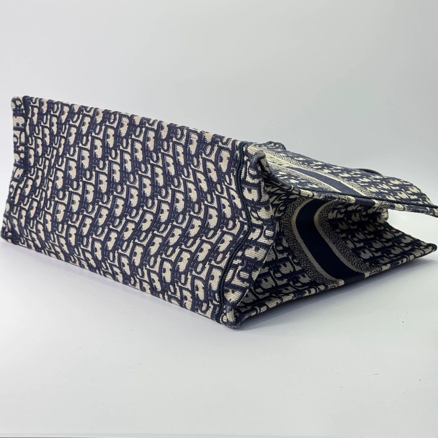 Dior Pre-loved Bag Very good condition Size ONE SIZE - 6 Thumbnail