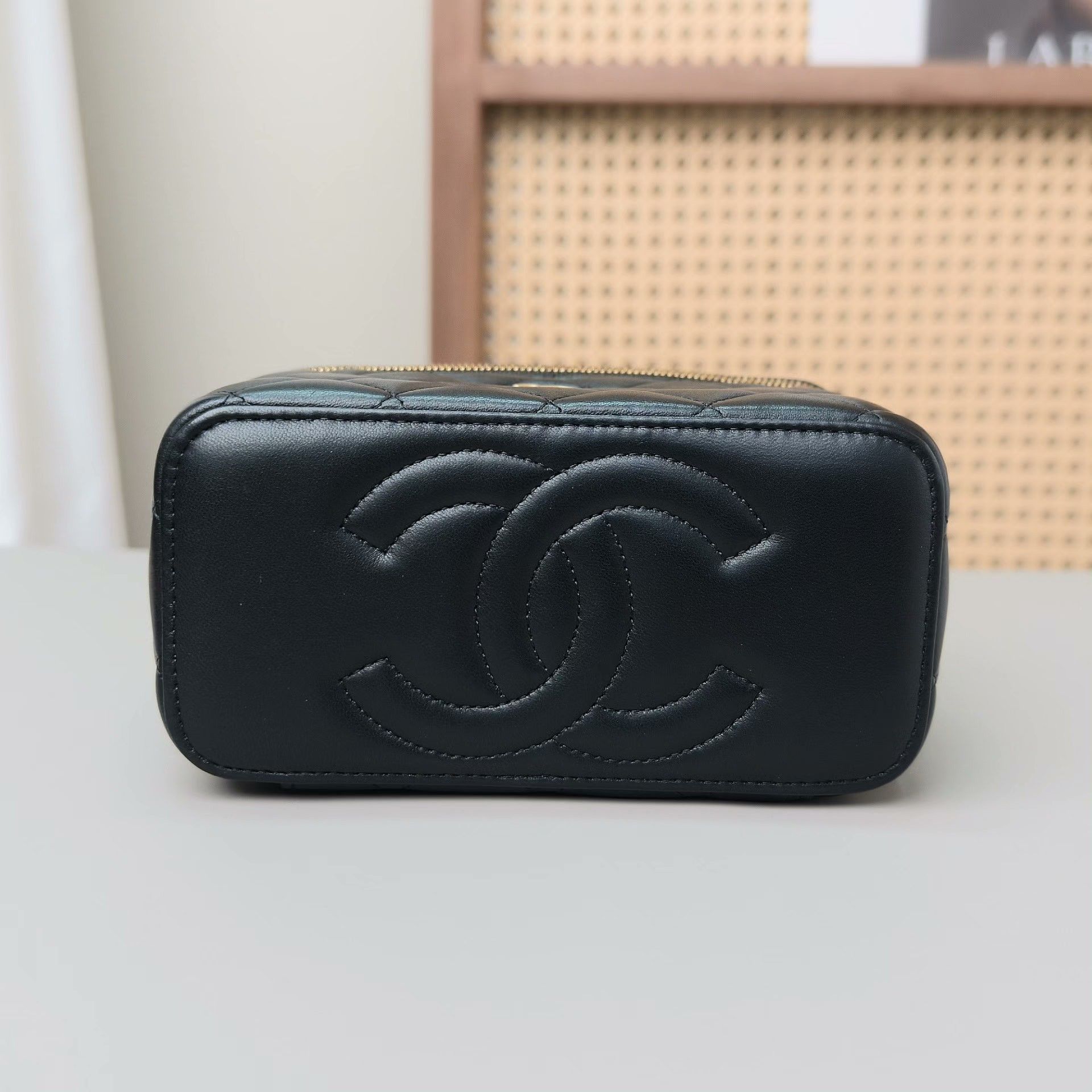 Chanel Pre-loved Bag Very good condition Size ONE SIZE - 5 Thumbnail