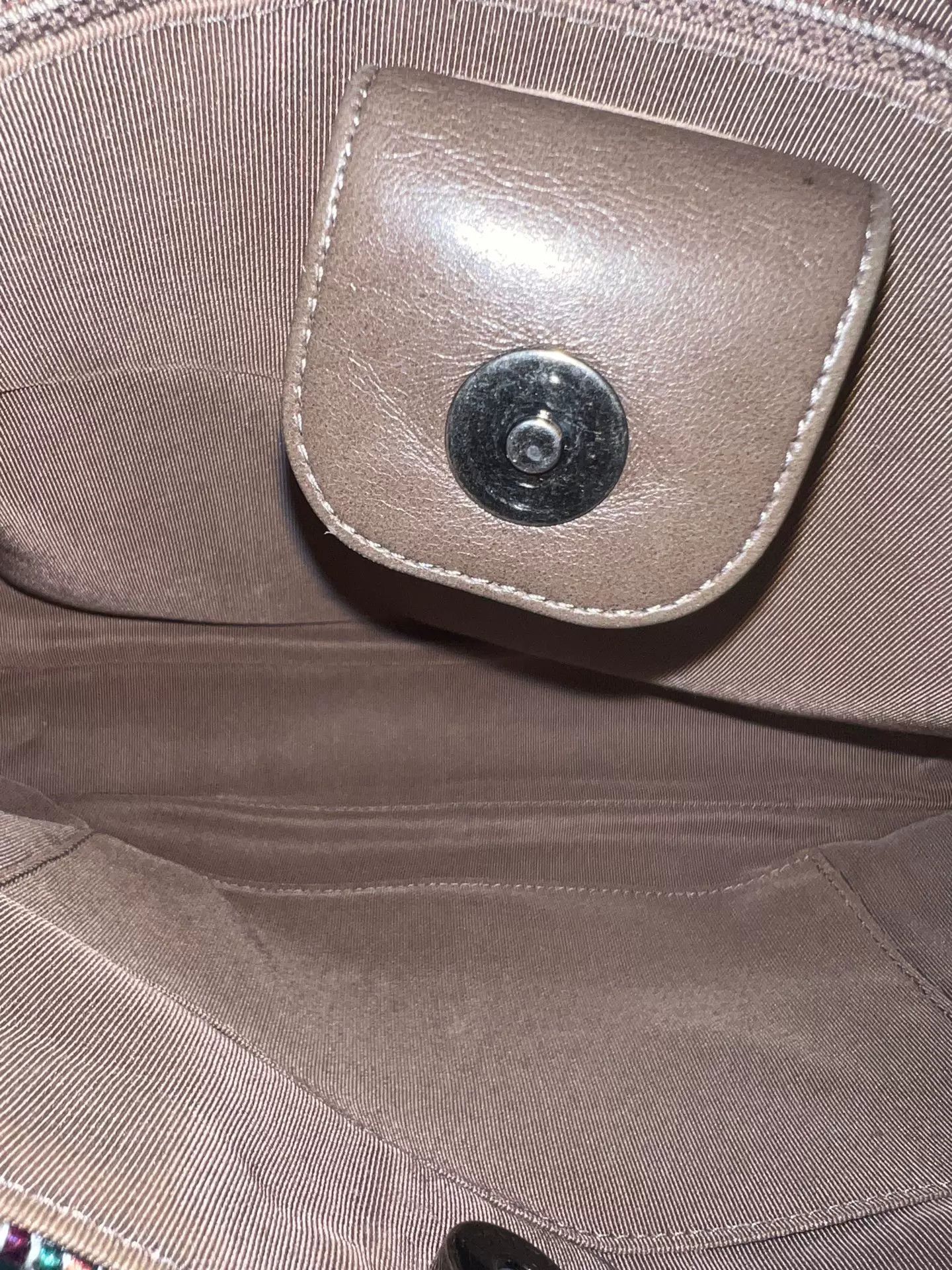 Chanel Pre-loved Bag Very good condition Size ONE SIZE - 5 Thumbnail