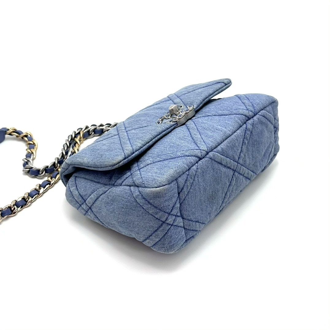 Chanel Pre-loved Bag Very good condition Size ONE SIZE - 3 Thumbnail