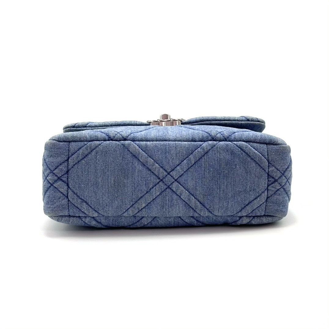 Chanel Pre-loved Bag Very good condition Size ONE SIZE - 4 Thumbnail