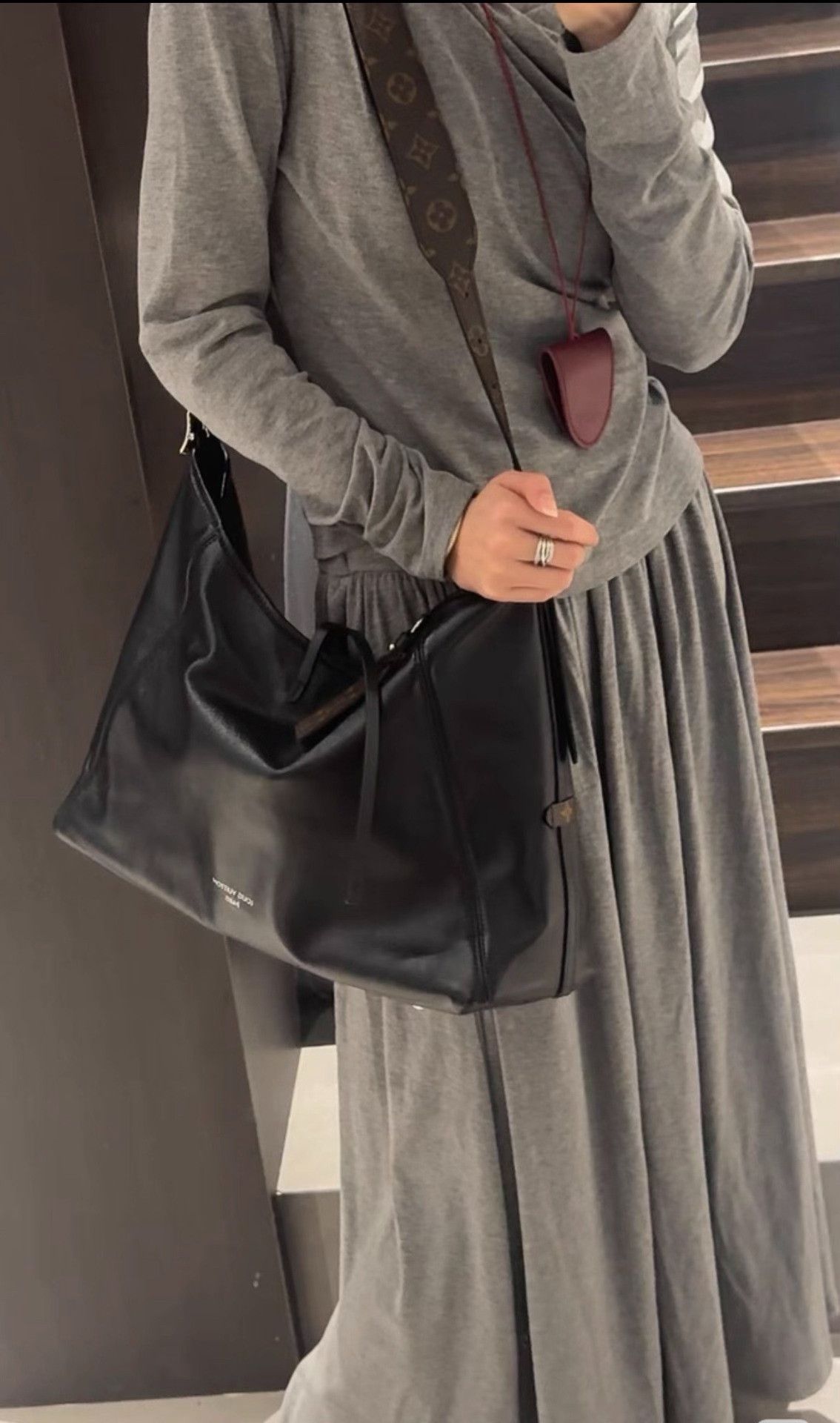 Louis Vuitton Pre-loved Bag Very good condition Size ONE SIZE - 4 Thumbnail
