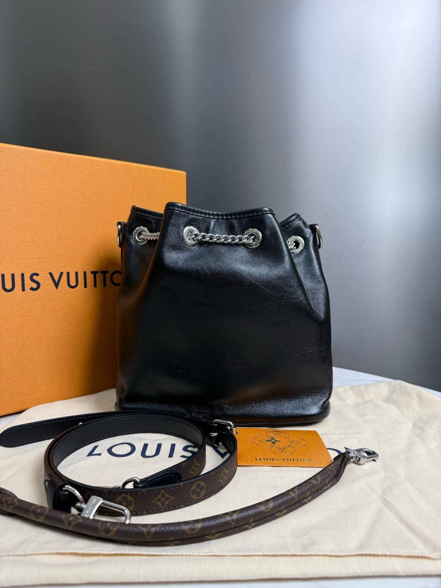 Louis Vuitton Pre-loved Bag Very good condition Size ONE SIZE - 3 Thumbnail