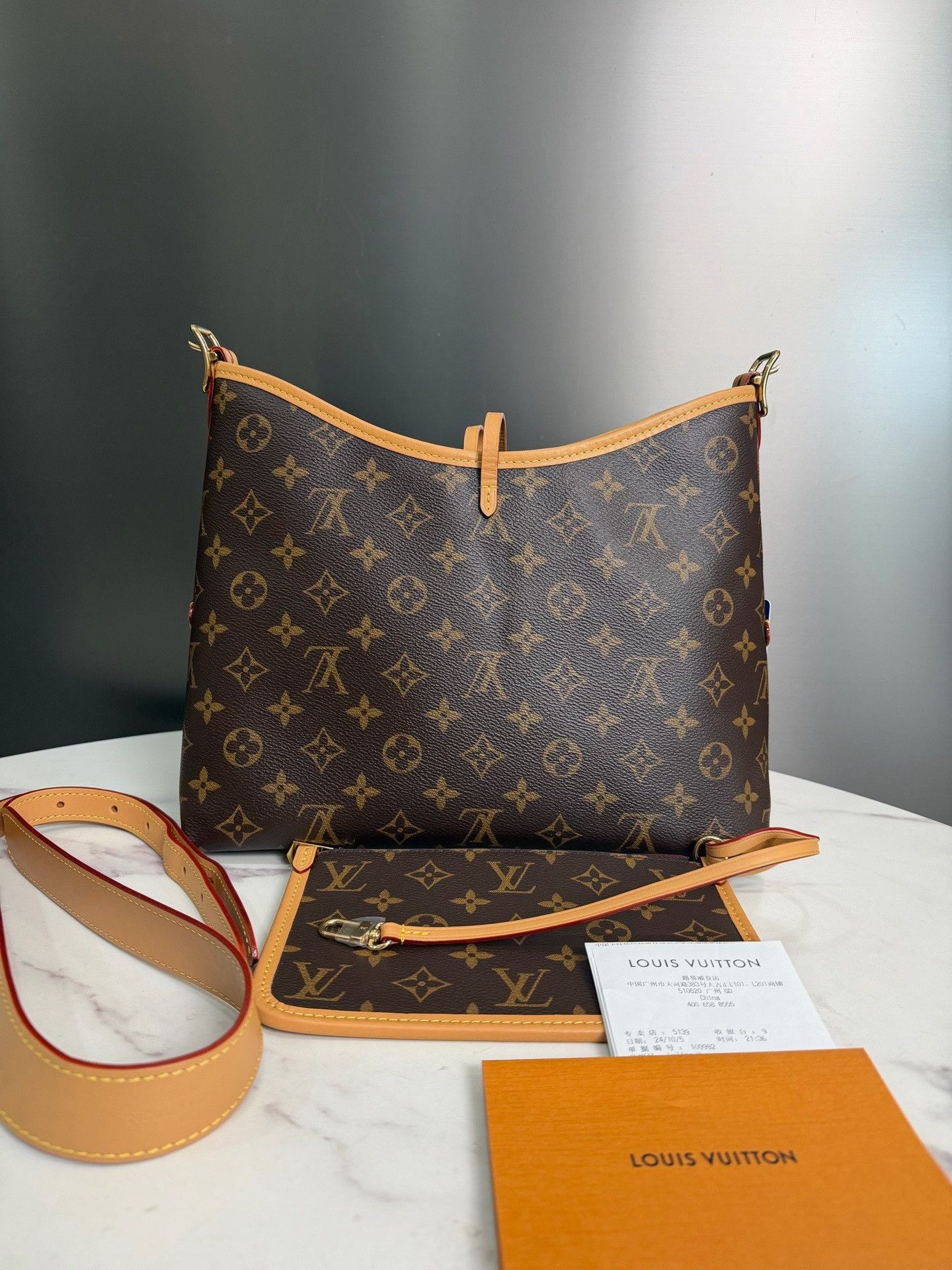 Louis Vuitton Pre-loved Bag Very good condition Size ONE SIZE - 3 Thumbnail