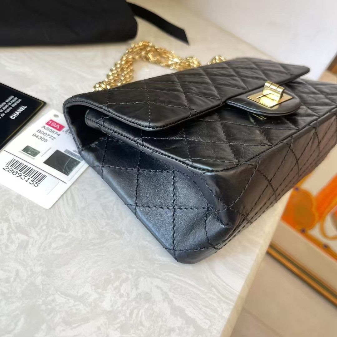 Chanel Pre-loved Bag Very good condition Size ONE SIZE - 5 Thumbnail