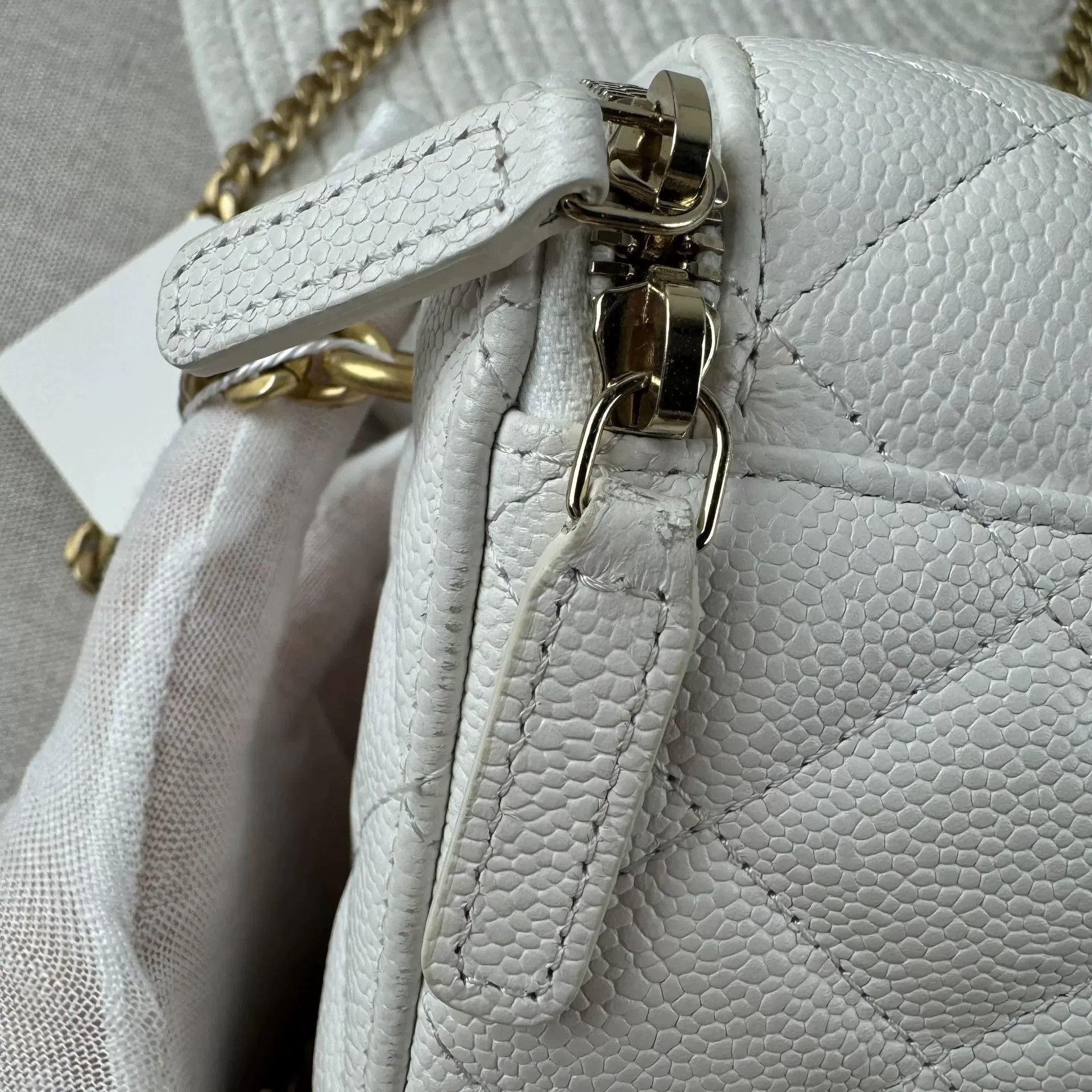 Chanel Pre-loved Bag Very good condition Size ONE SIZE - 7 Thumbnail