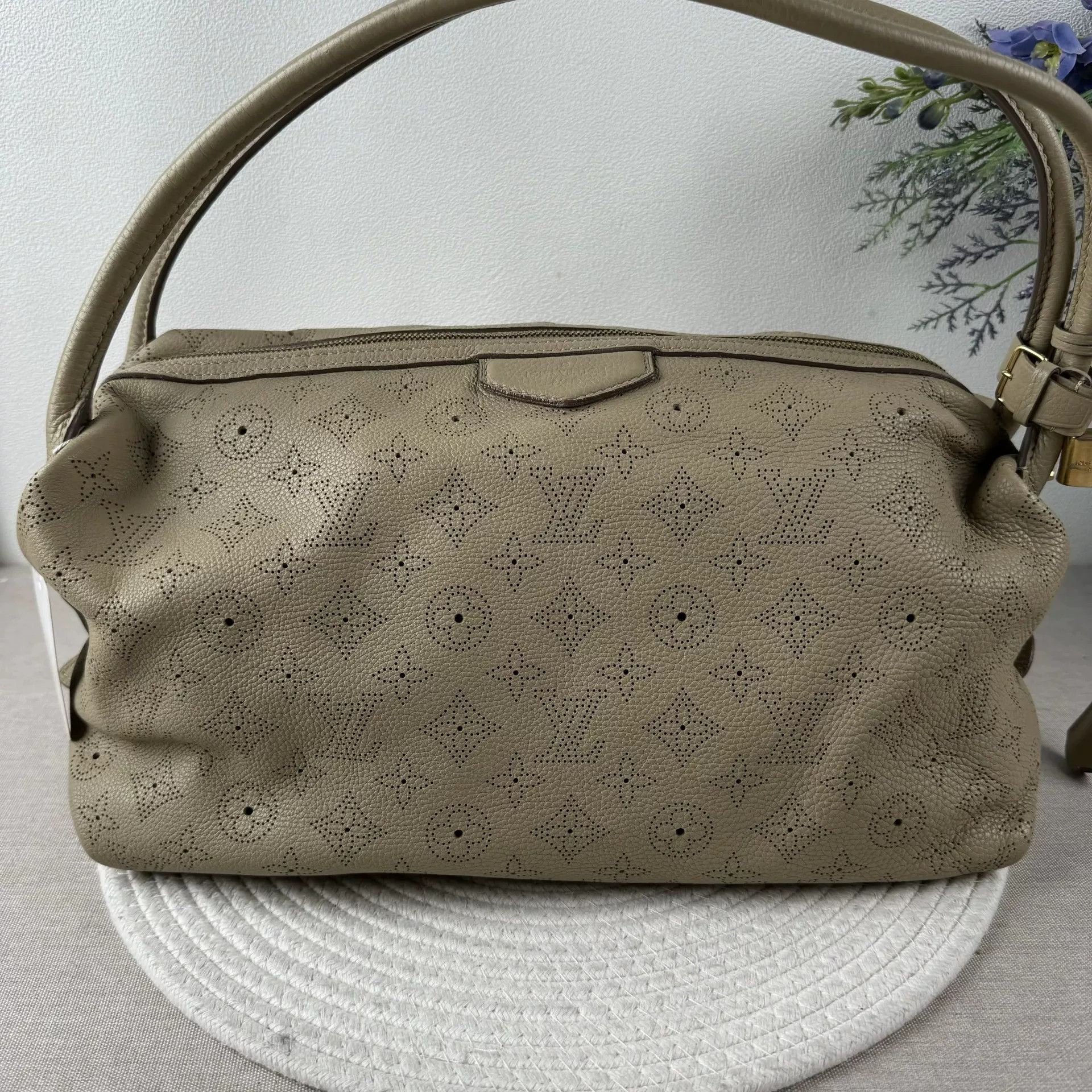 Louis Vuitton Pre-loved Bag Very good condition Size ONE SIZE - 4 Thumbnail