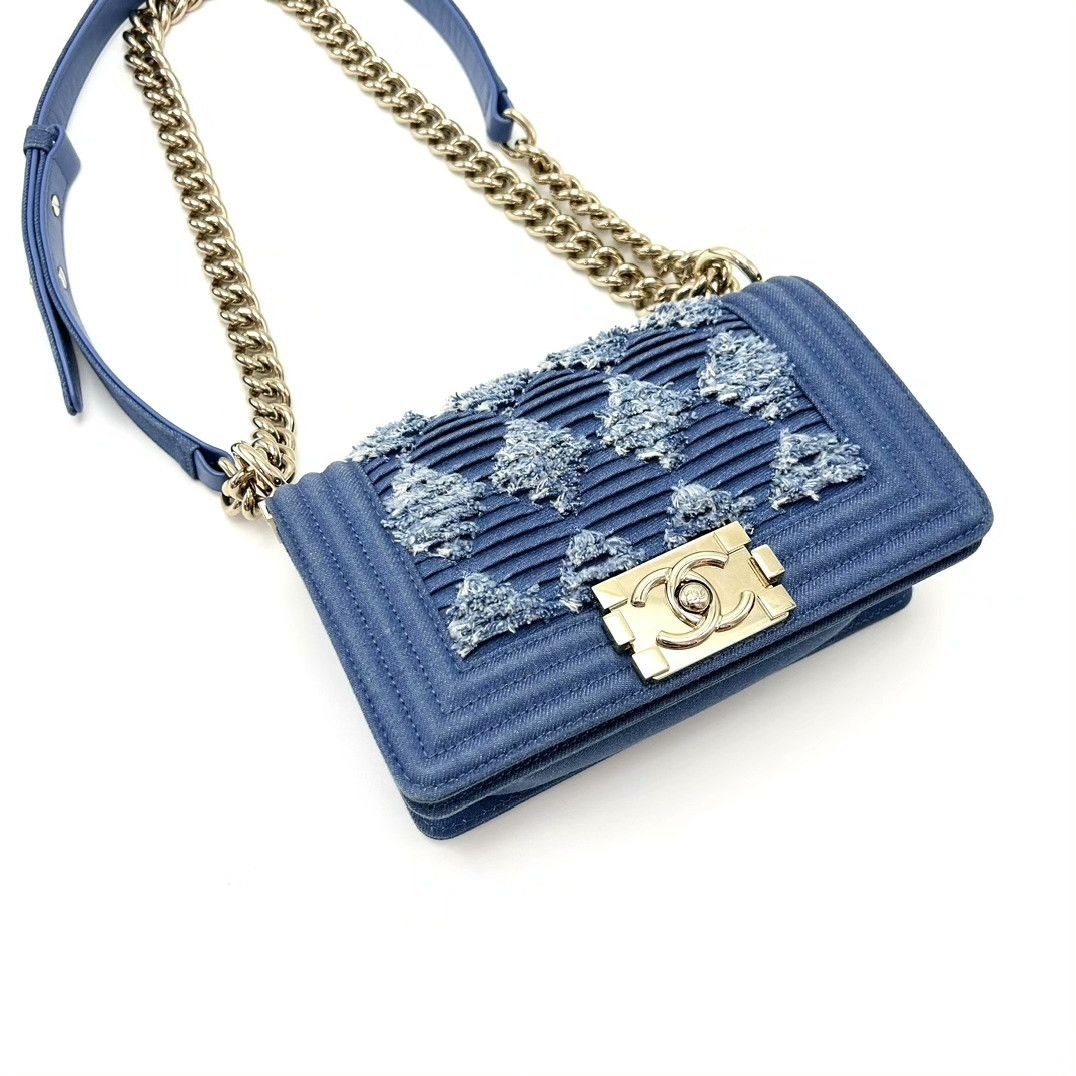 Chanel Pre-loved Bag Very good condition Size ONE SIZE - 4 Thumbnail