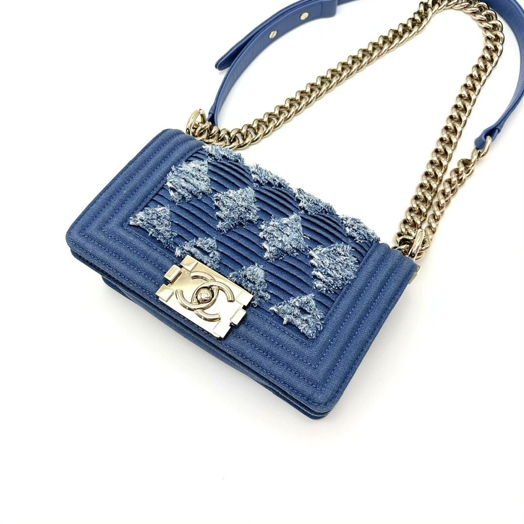 Chanel Pre-loved Bag Very good condition Size ONE SIZE - 3 Thumbnail