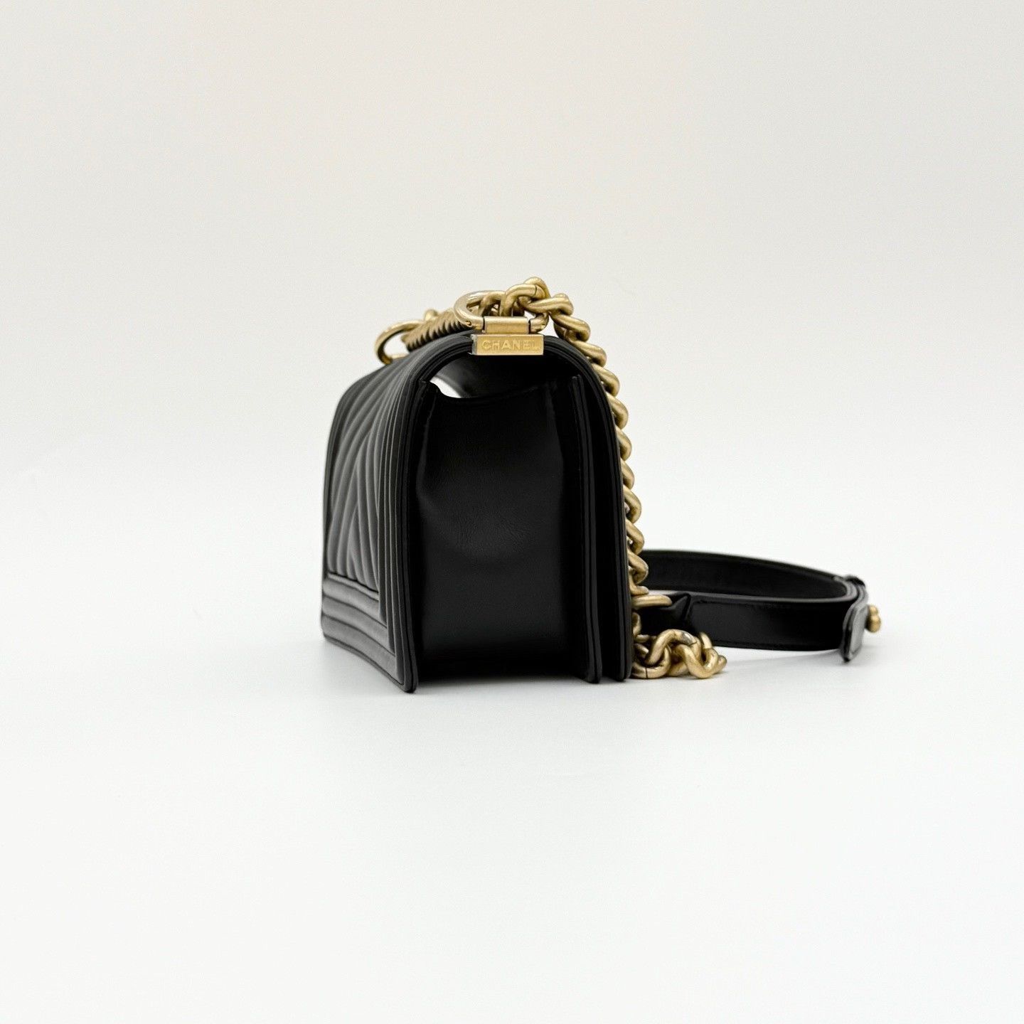 Chanel Pre-loved Bag Very good condition Size ONE SIZE - 5 Thumbnail