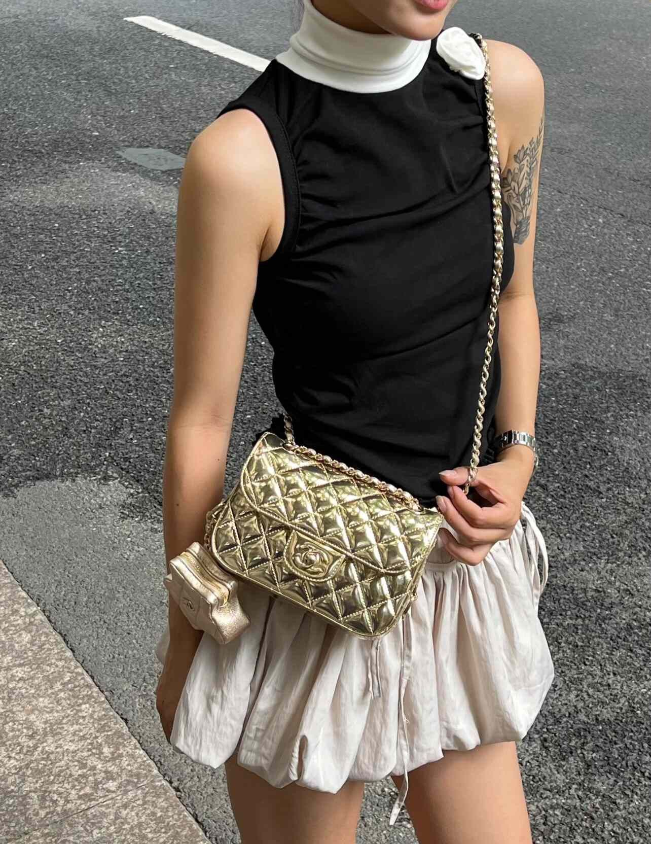 Chanel Pre-loved Bag Very good condition Size ONE SIZE - 5 Thumbnail