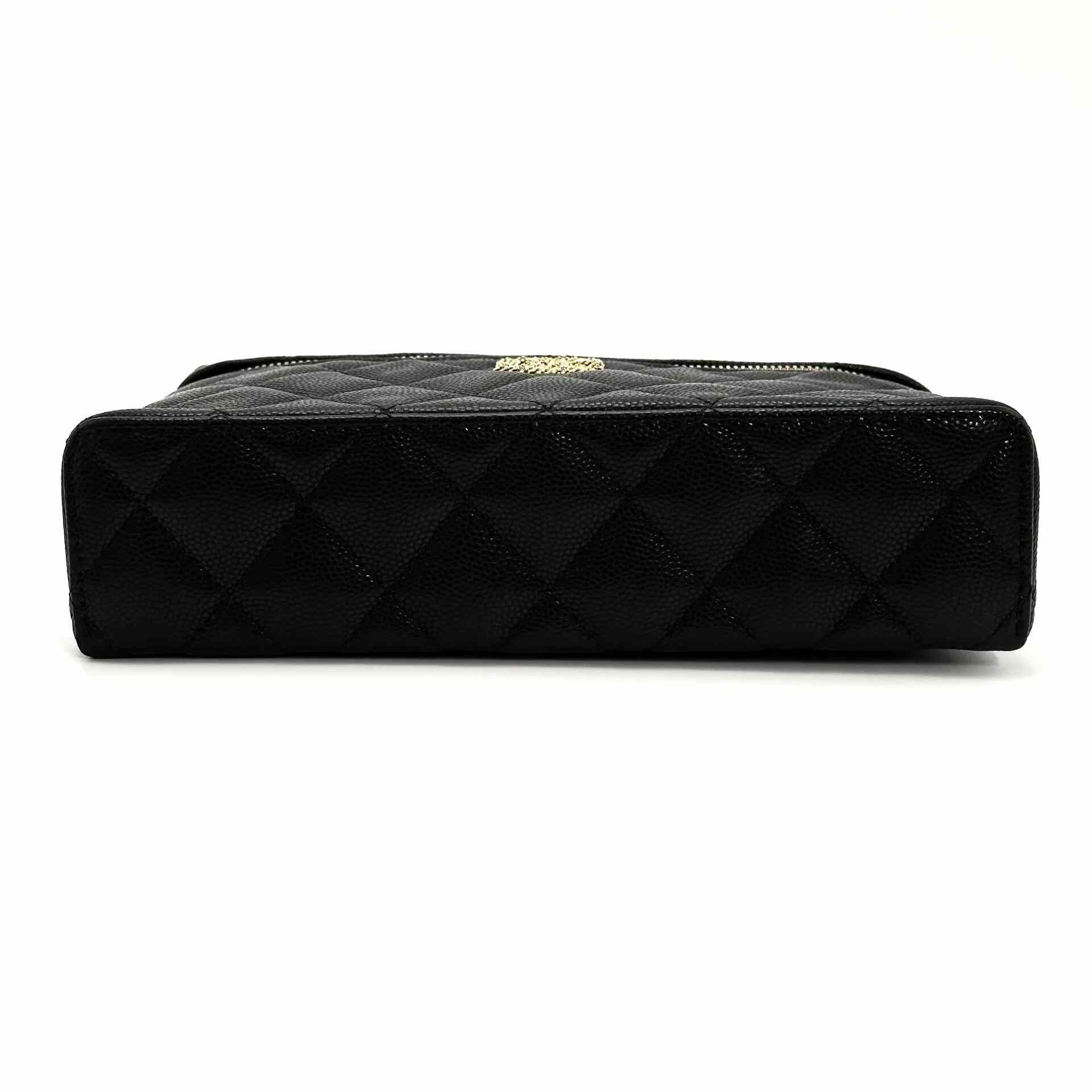 Chanel Pre-loved Bag Very good condition Size ONE SIZE - 5 Thumbnail
