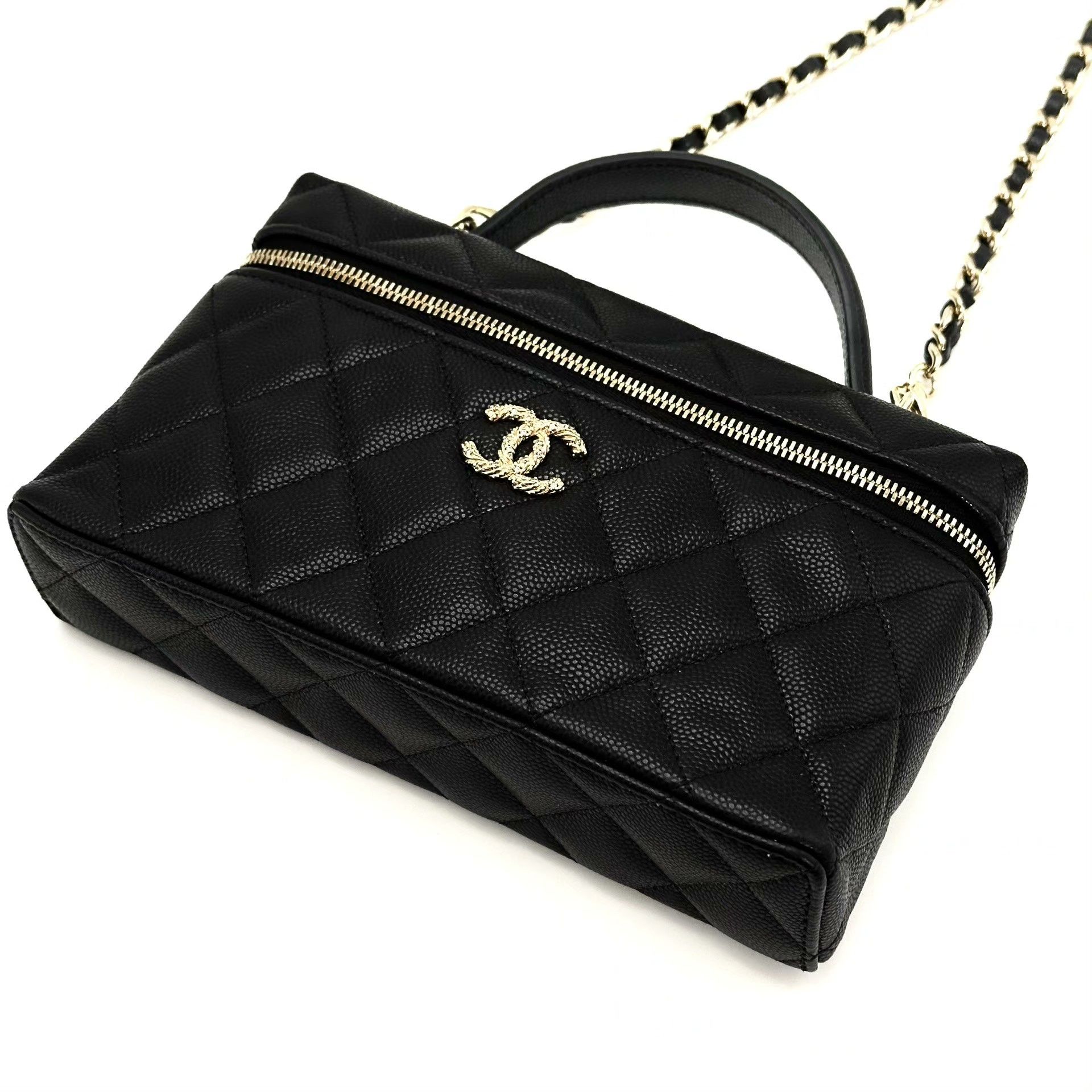 Chanel Pre-loved Bag Very good condition Size ONE SIZE - 6 Thumbnail