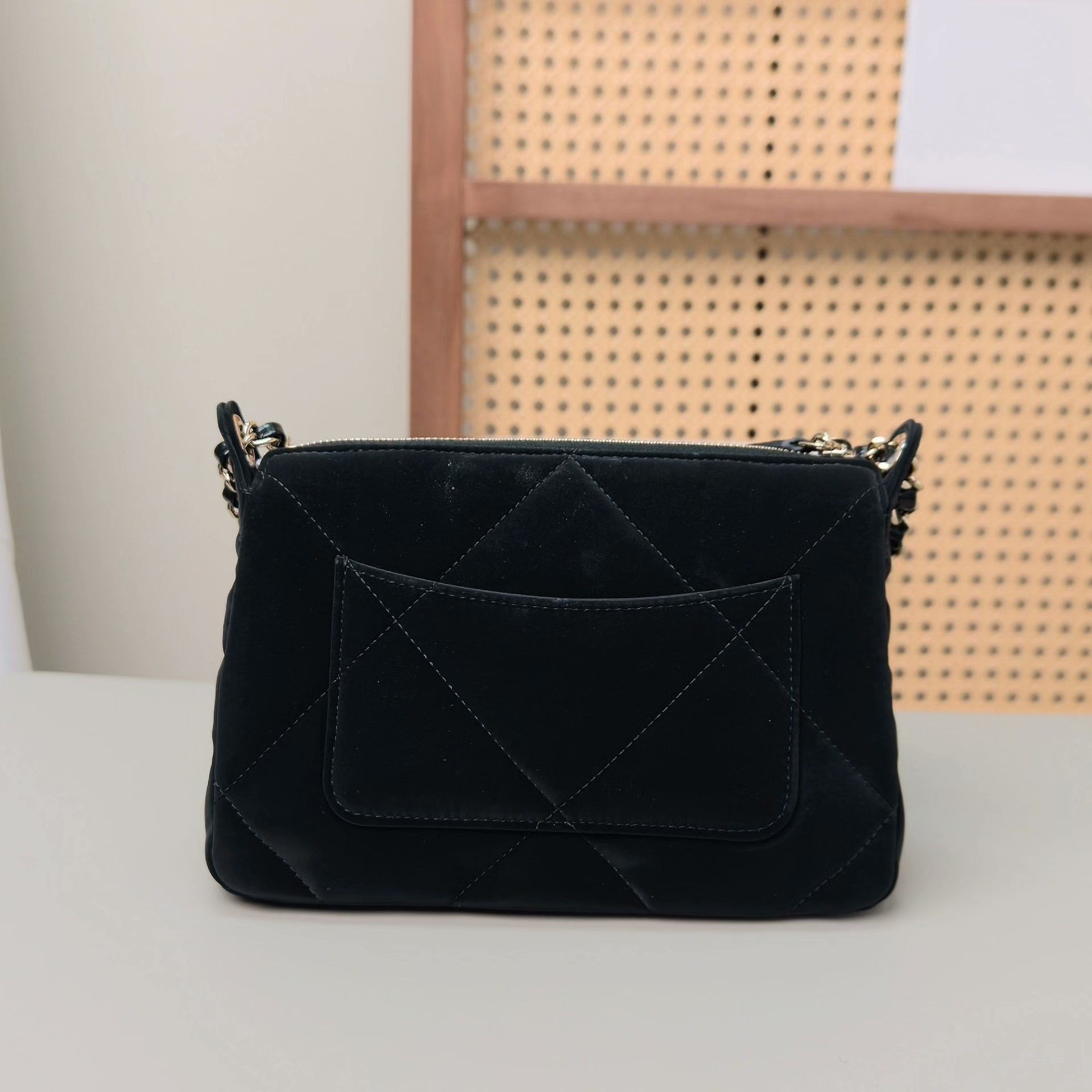 Chanel Pre-loved Bag Very good condition Size ONE SIZE - 2 Thumbnail