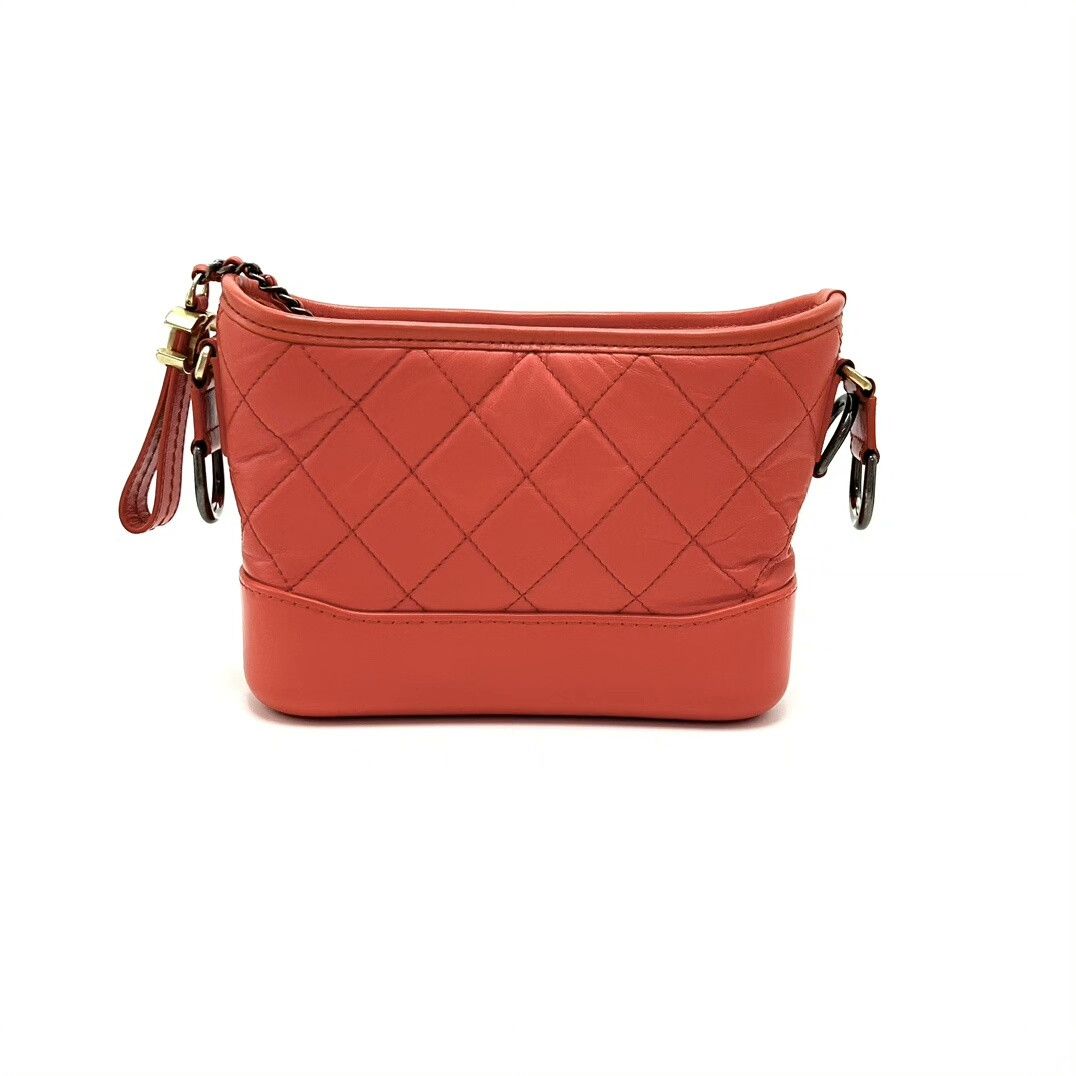 Chanel Pre-loved Bag Very good condition Size ONE SIZE - 2 Thumbnail