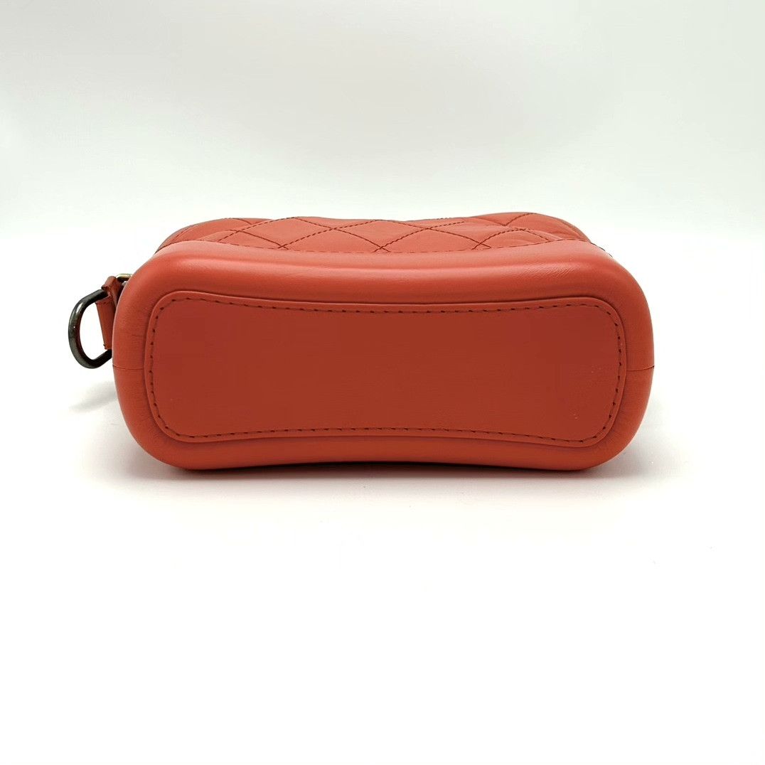 Chanel Pre-loved Bag Very good condition Size ONE SIZE - 5 Thumbnail