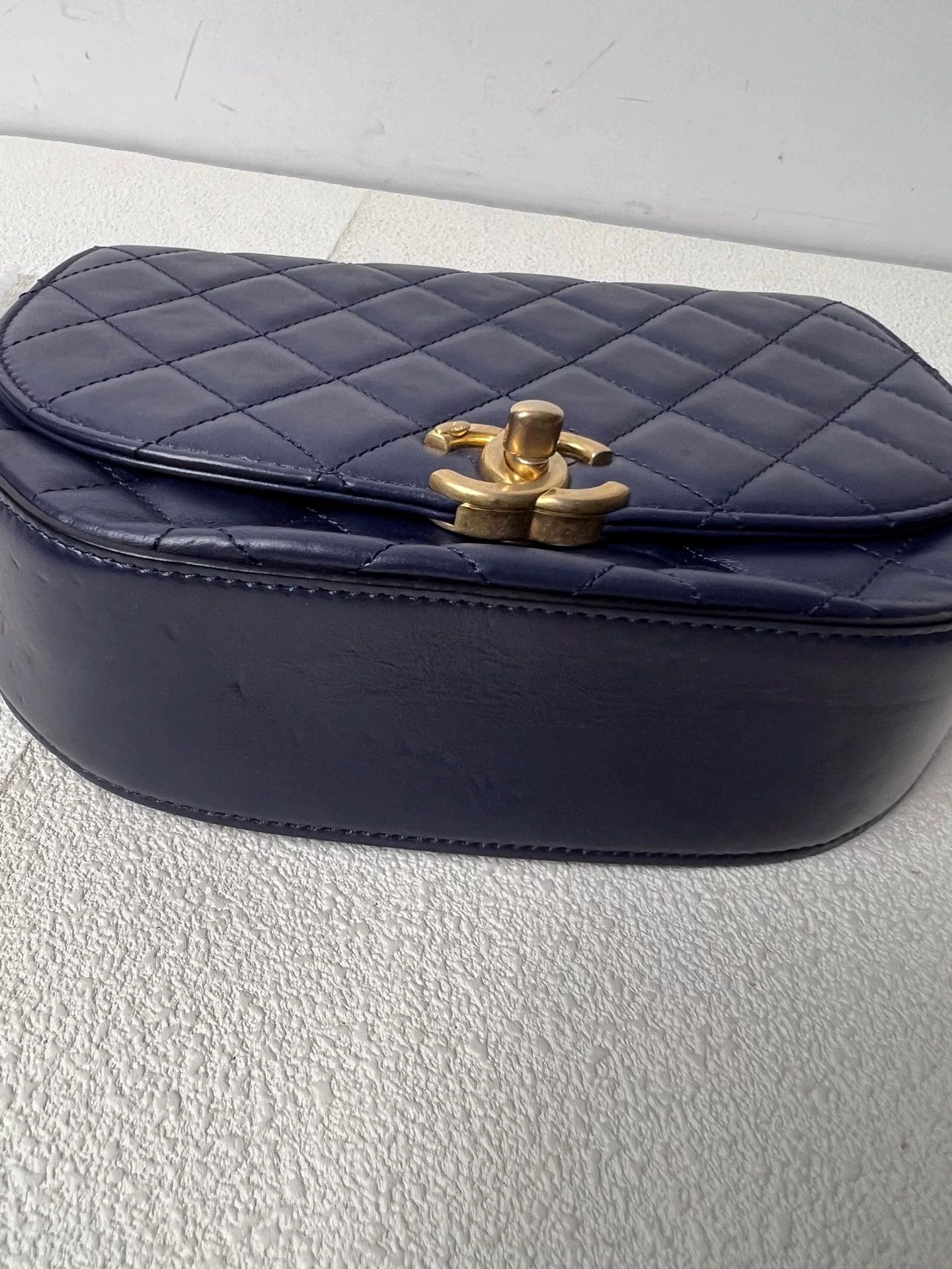 Chanel Pre-loved Bag Very good condition Size ONE SIZE - 7 Thumbnail