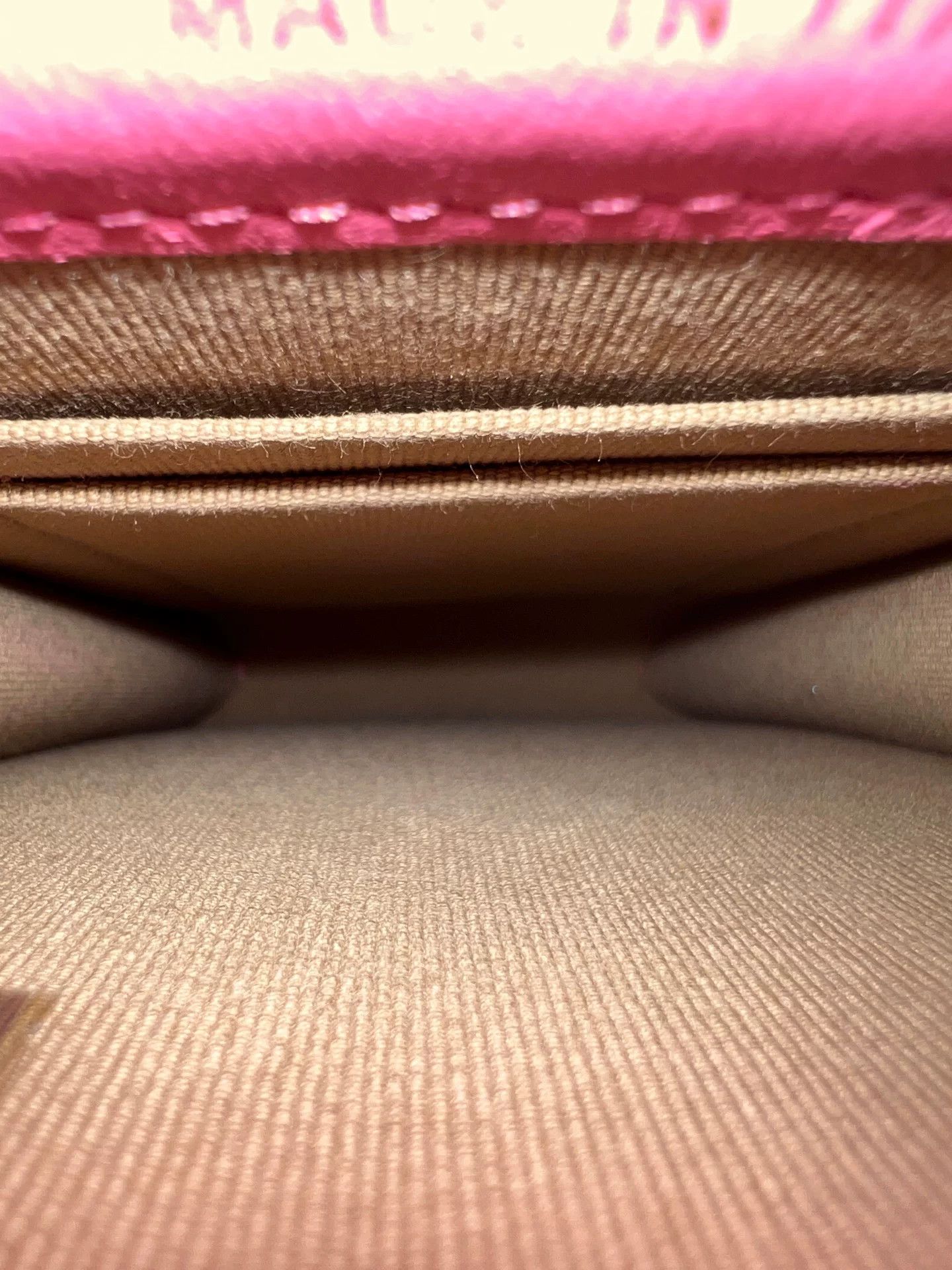 Chanel Pre-loved Bag Very good condition Size ONE SIZE - 5 Thumbnail