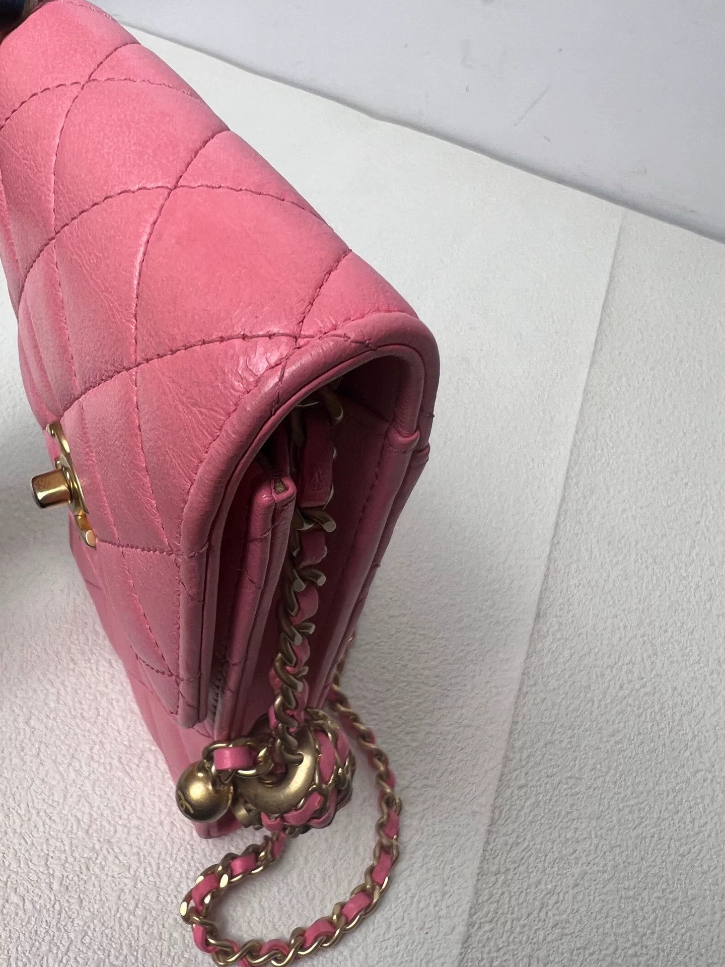 Chanel Pre-loved Bag Very good condition Size ONE SIZE - 6 Thumbnail