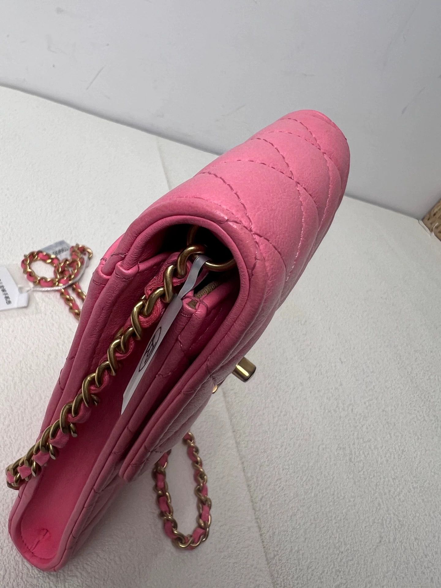 Chanel Pre-loved Bag Very good condition Size ONE SIZE - 7 Thumbnail