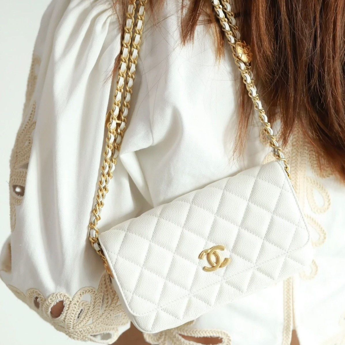 Chanel Pre-loved Bag Very good condition Size ONE SIZE - 4 Thumbnail