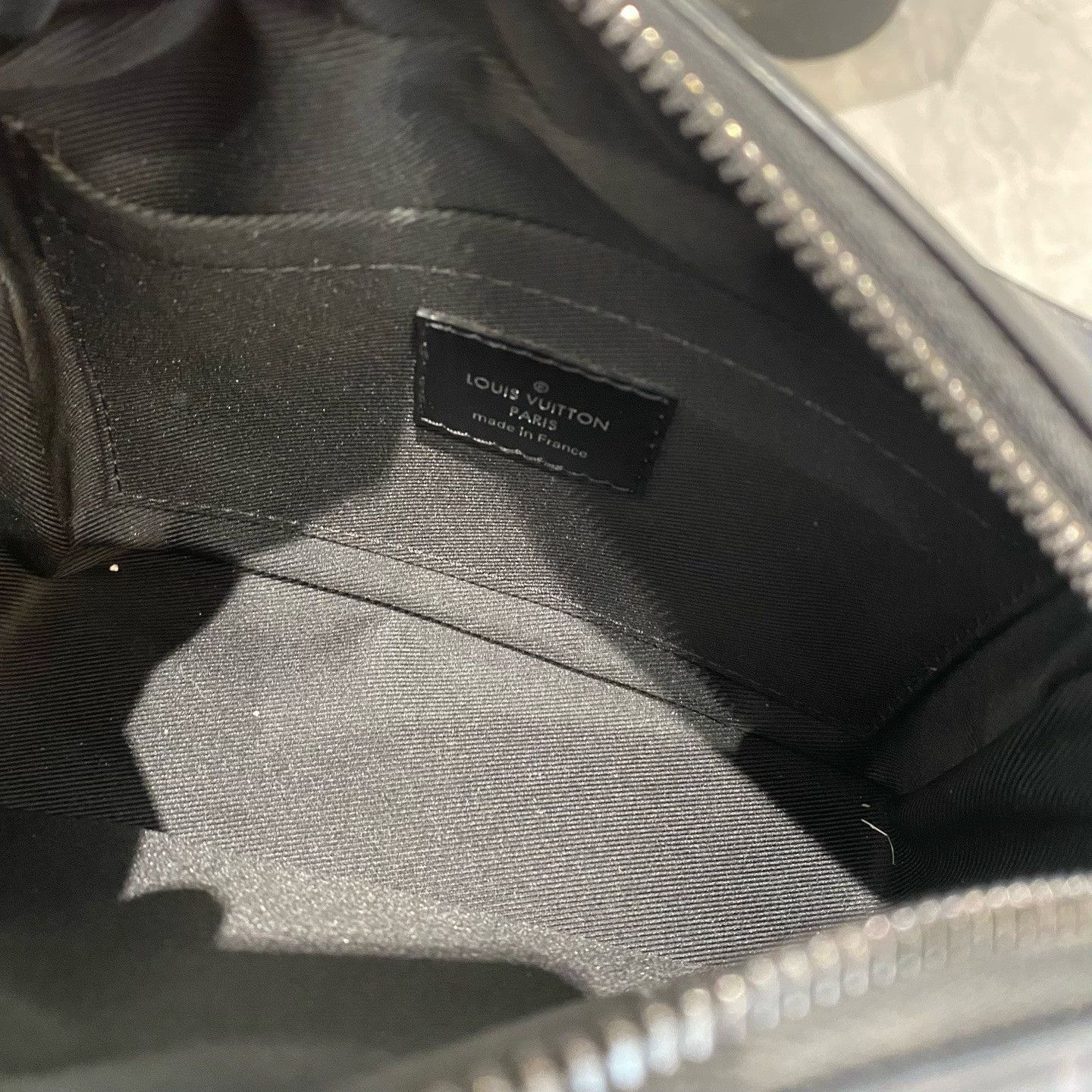 Louis Vuitton Pre-loved Bag Very good condition Size ONE SIZE - 7 Thumbnail