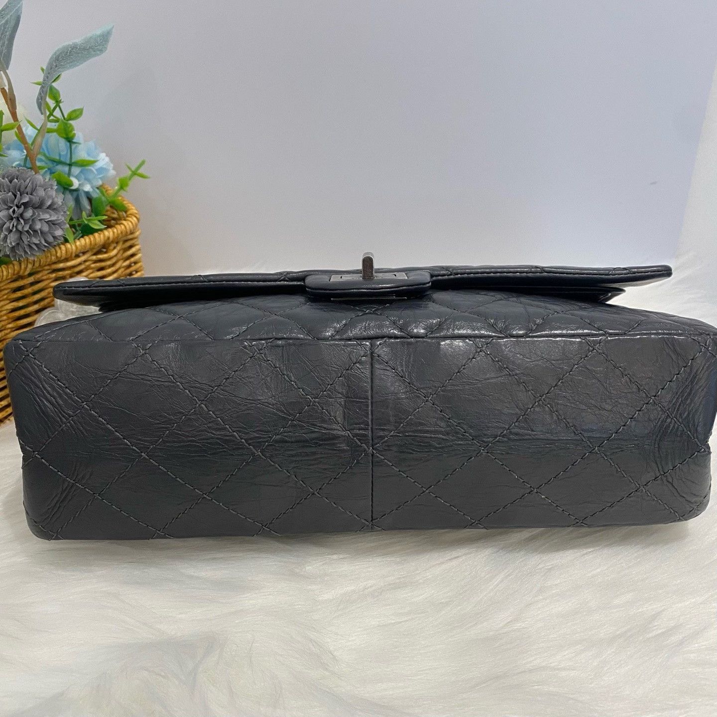 Chanel Pre-loved Bag Very good condition Size ONE SIZE - 5 Thumbnail